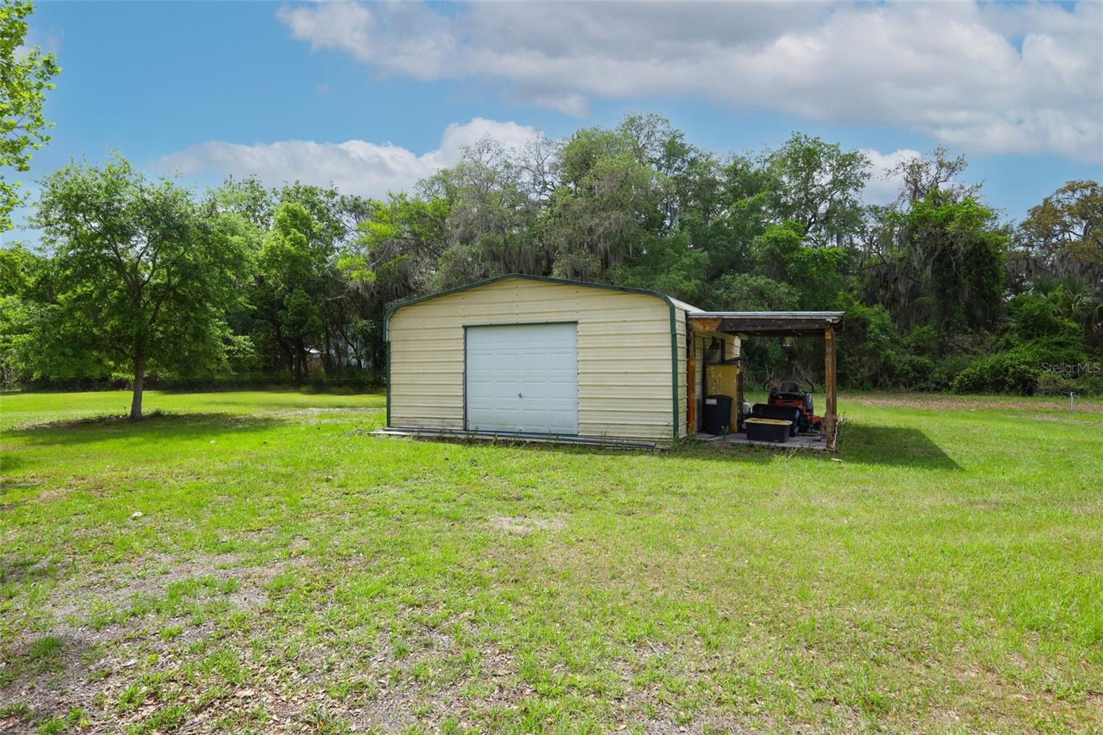 665 LAKE MILLS RD, CHULUOTA, FL, 32766