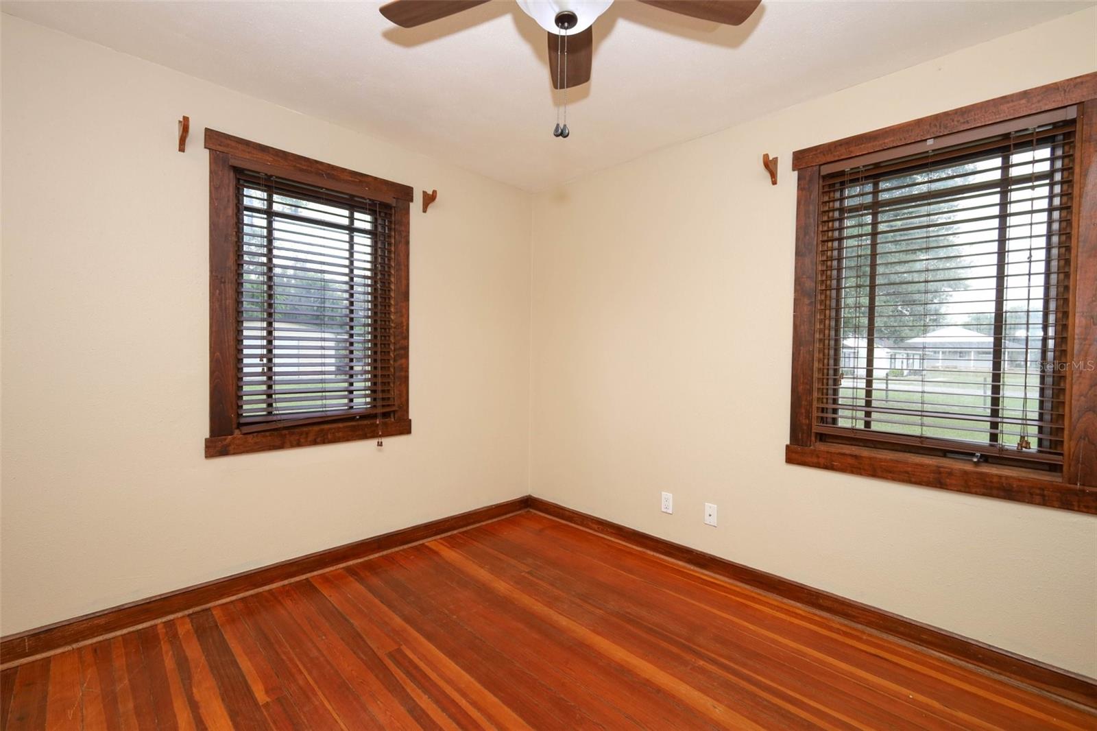 665 LAKE MILLS RD, CHULUOTA, FL, 32766