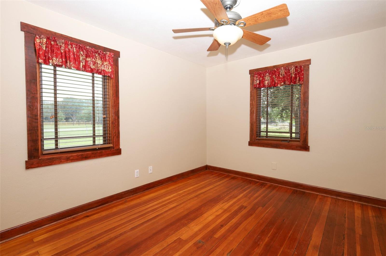 665 LAKE MILLS RD, CHULUOTA, FL, 32766