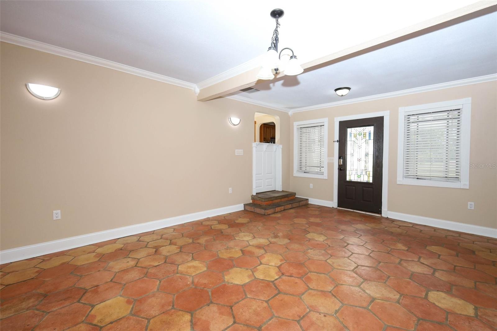665 LAKE MILLS RD, CHULUOTA, FL, 32766