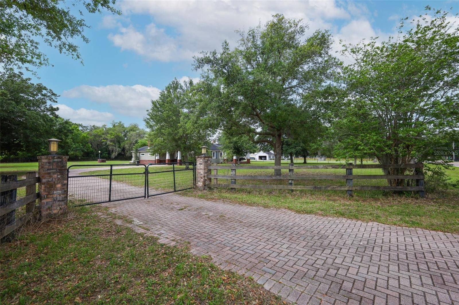 665 LAKE MILLS RD, CHULUOTA, FL, 32766