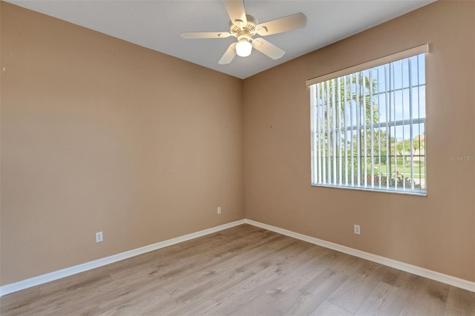 8976 WHITEMARSH AVE, SARASOTA, FL, 34238