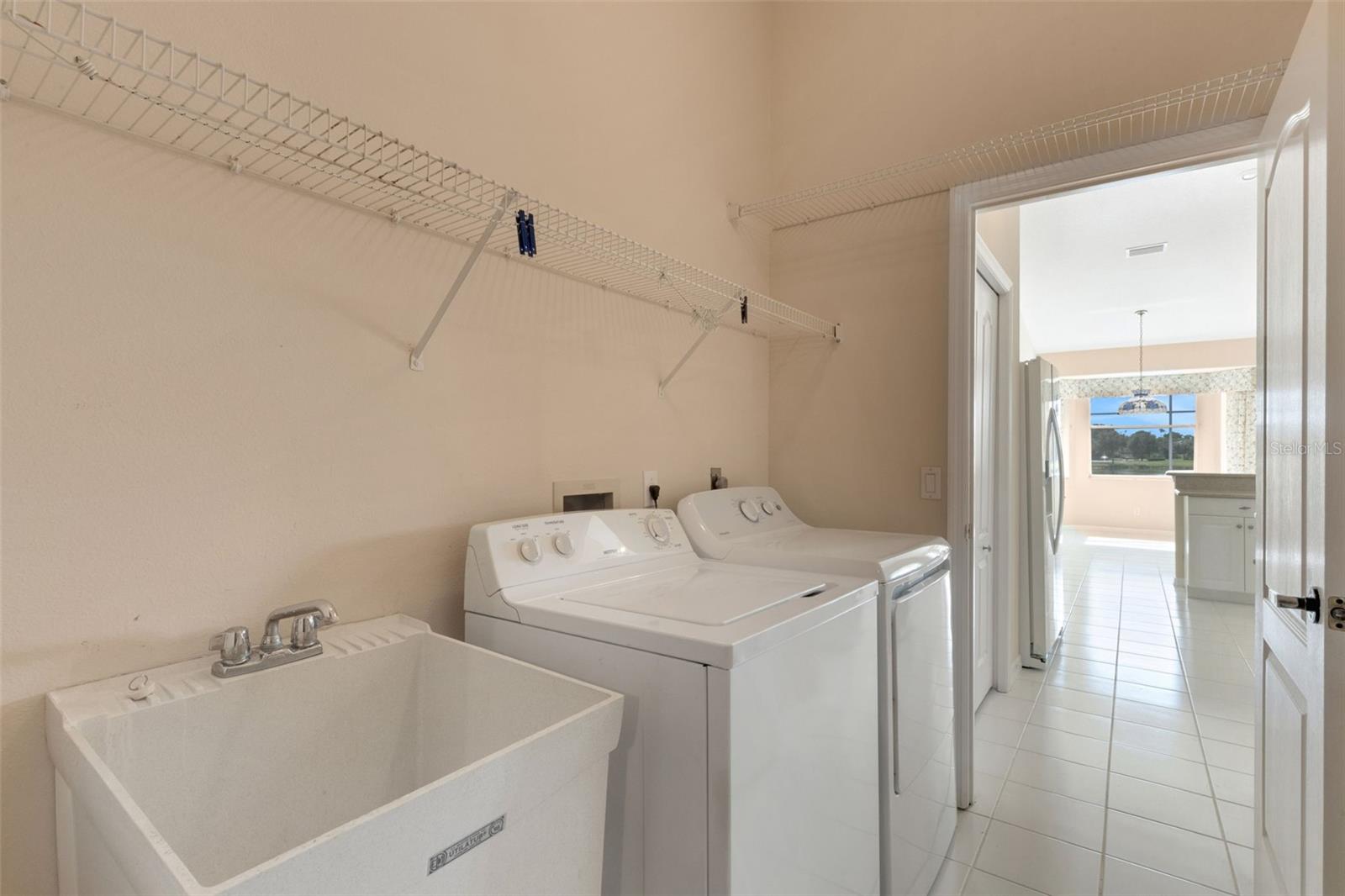 8976 WHITEMARSH AVE, SARASOTA, FL, 34238