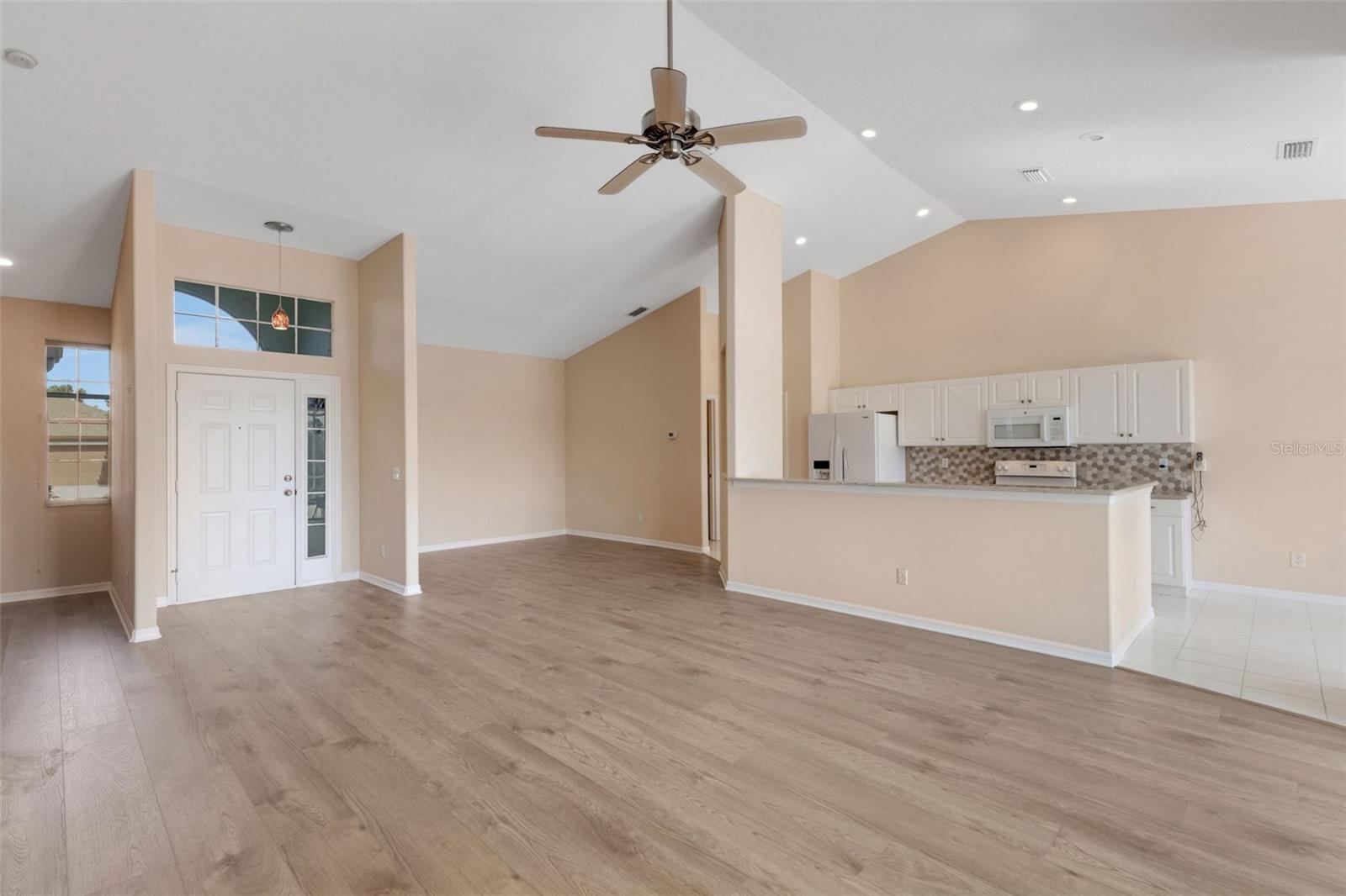 8976 WHITEMARSH AVE, SARASOTA, FL, 34238