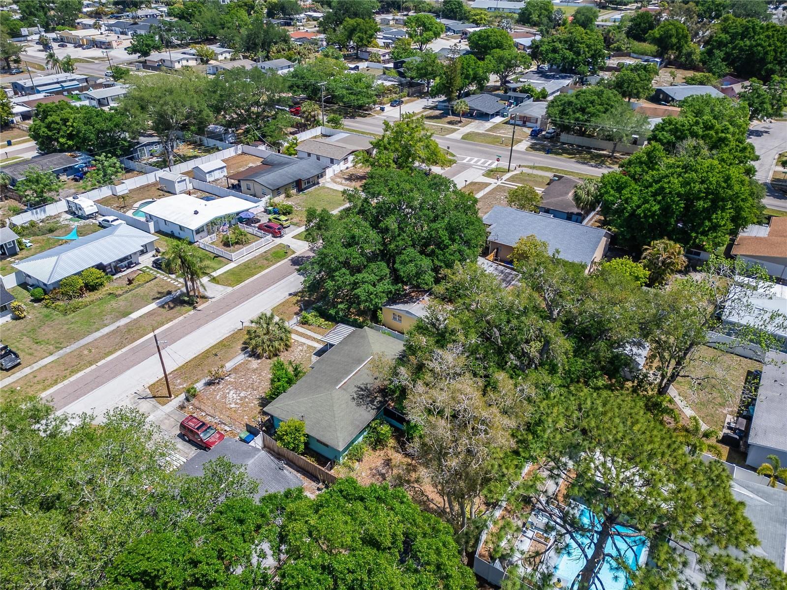 4406 W WYOMING AVE, TAMPA, FL, 33616