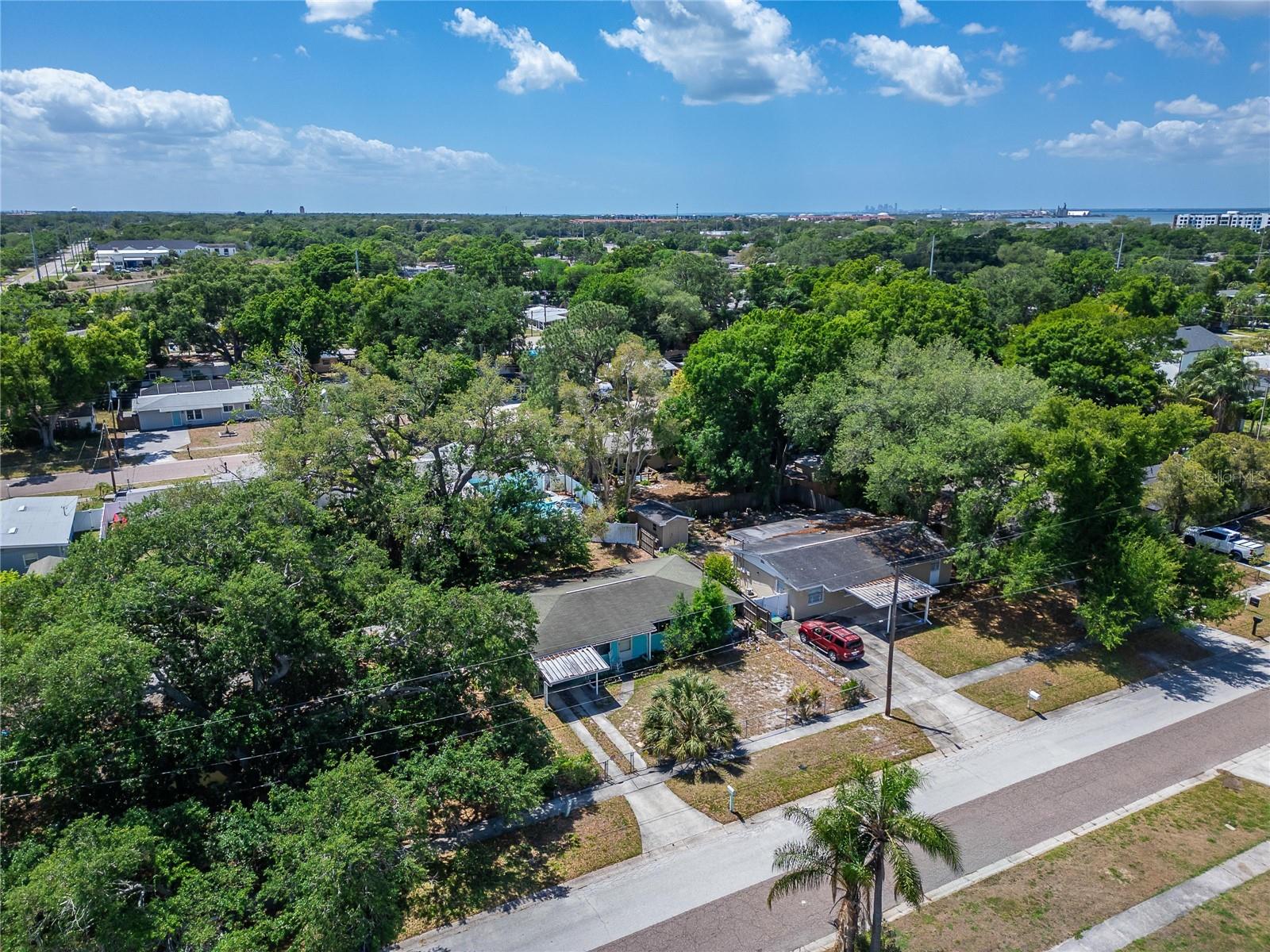 4406 W WYOMING AVE, TAMPA, FL, 33616