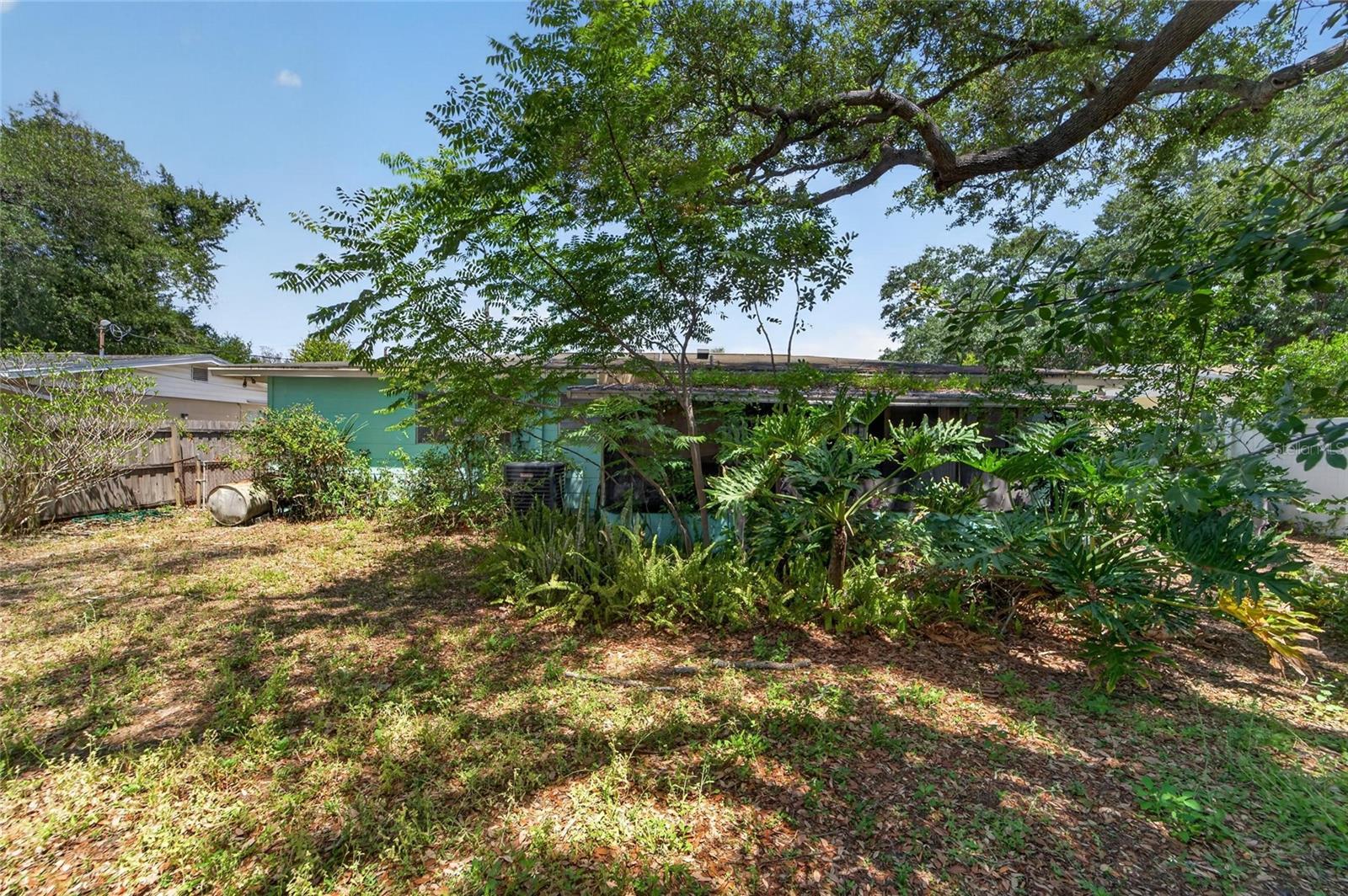 4406 W WYOMING AVE, TAMPA, FL, 33616