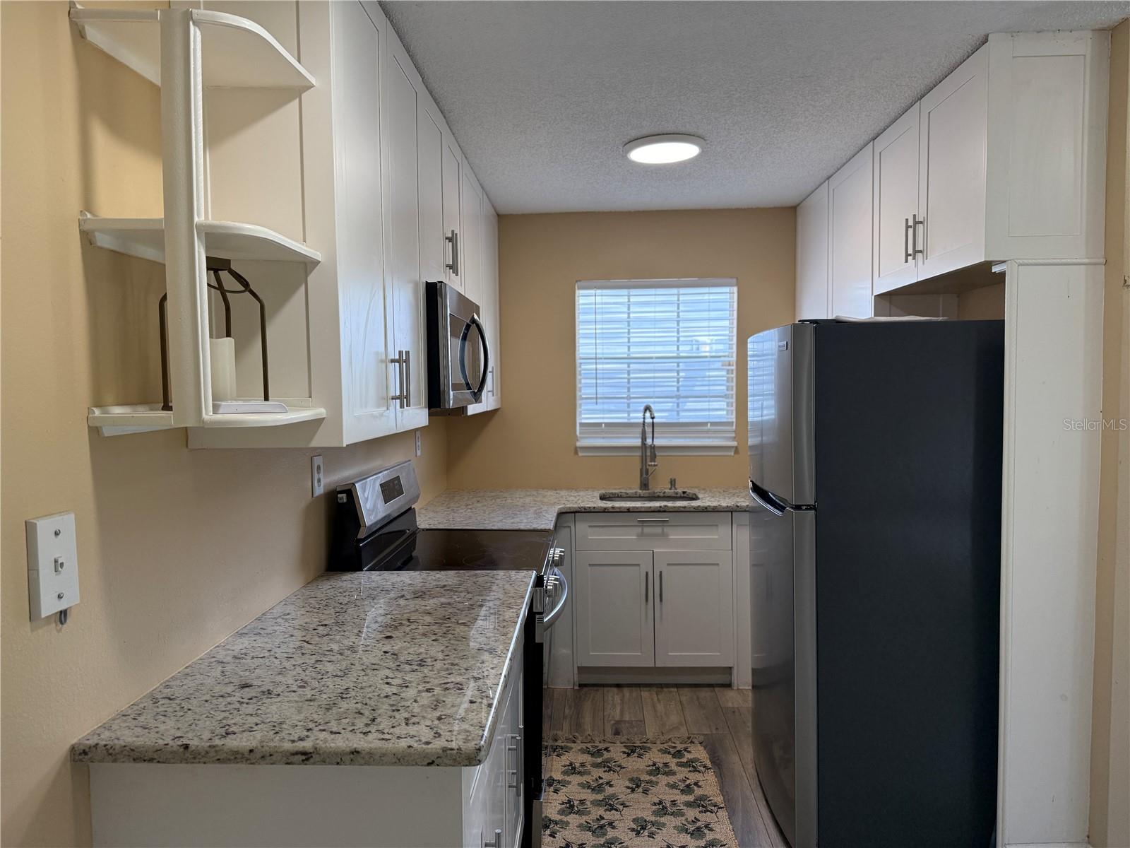 313 DIRKSEN DR #4, DEBARY, FL, 32713