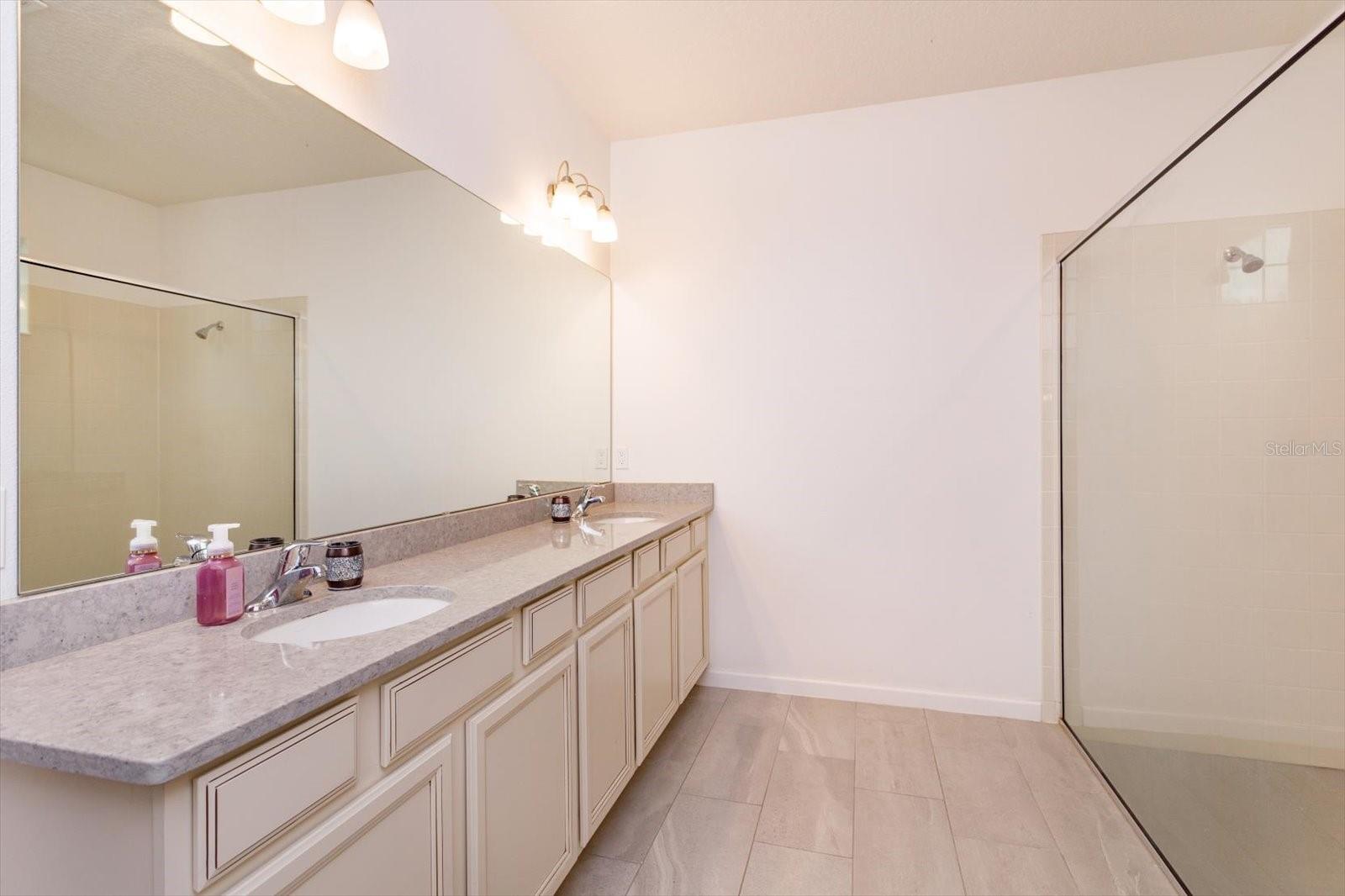 1324 YORKDALE RD, DAVENPORT, FL, 33837