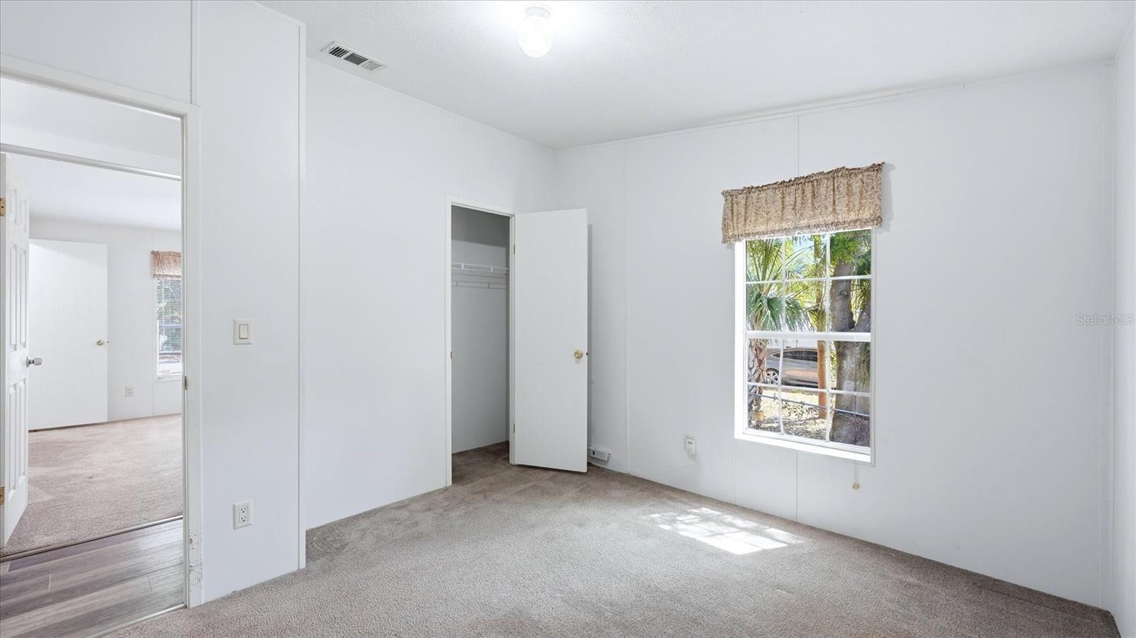 6125 SHIRLEY AVE, GIBSONTON, FL, 33534