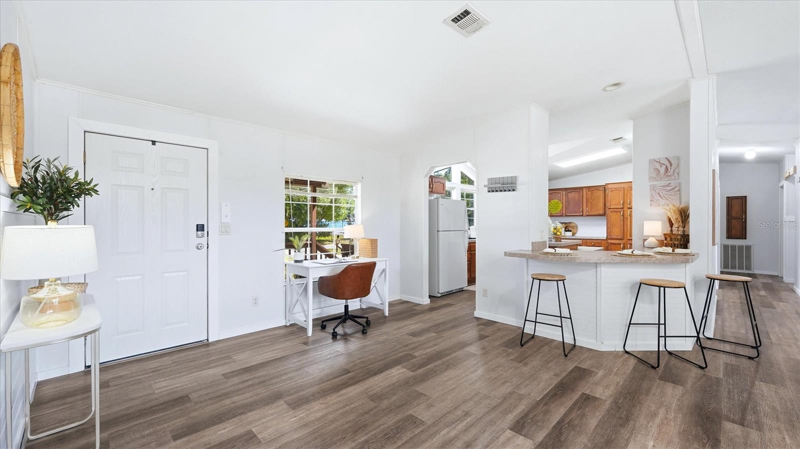 6125 SHIRLEY AVE, GIBSONTON, FL, 33534