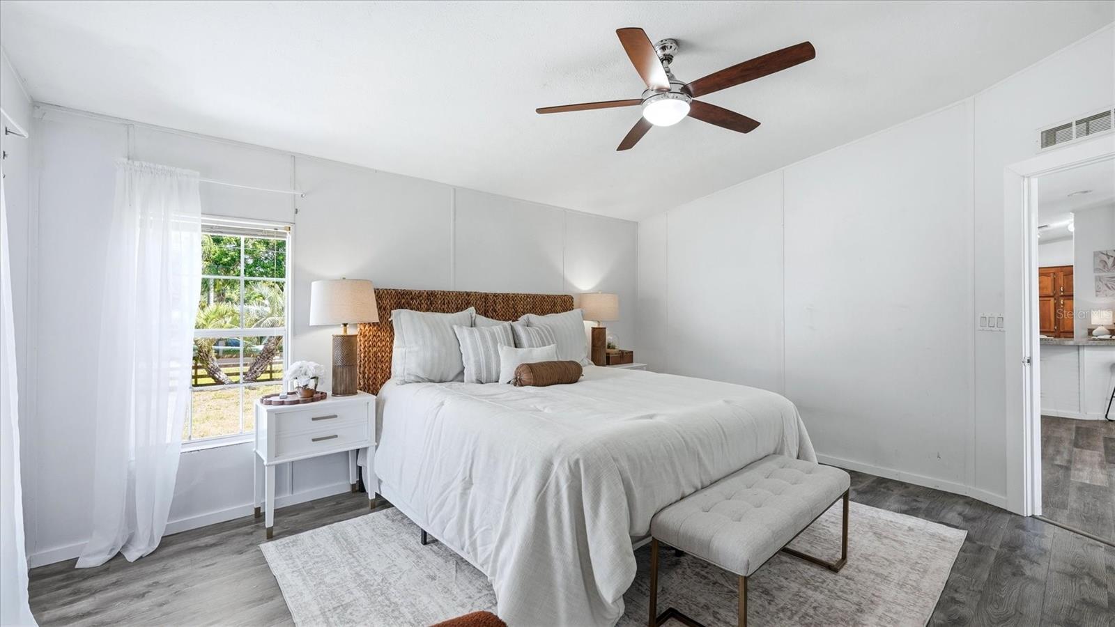 6125 SHIRLEY AVE, GIBSONTON, FL, 33534