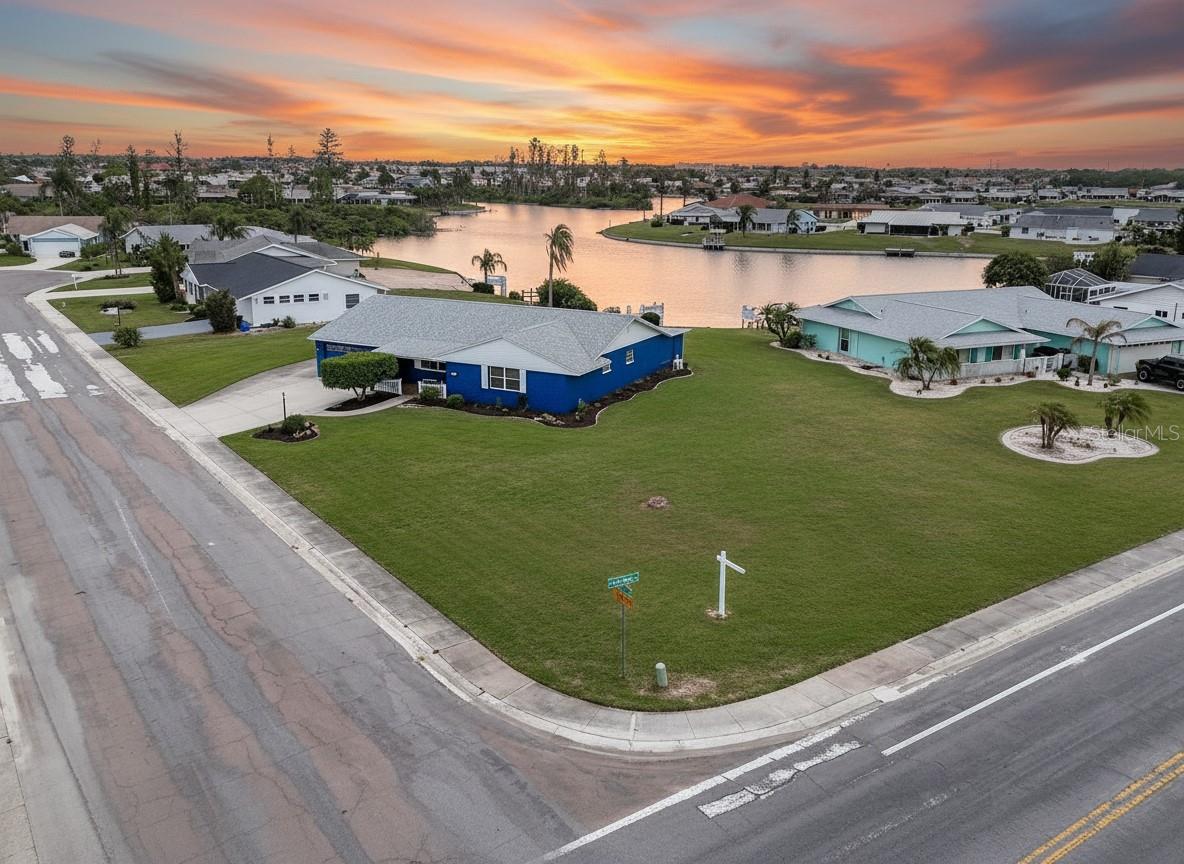 1810 MILFORD CIR, SUN CITY CENTER, FL, 33573