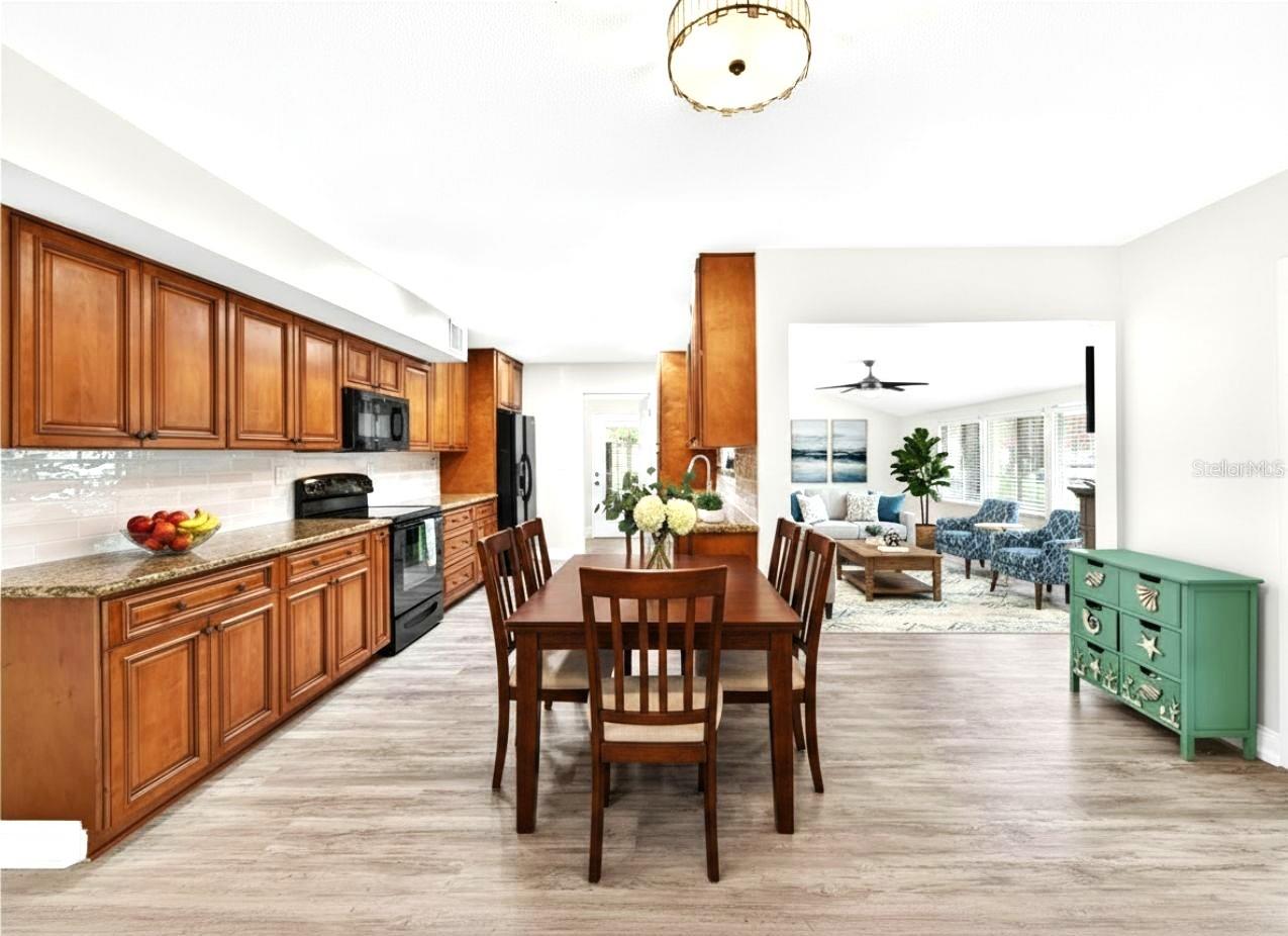 1810 MILFORD CIR, SUN CITY CENTER, FL, 33573