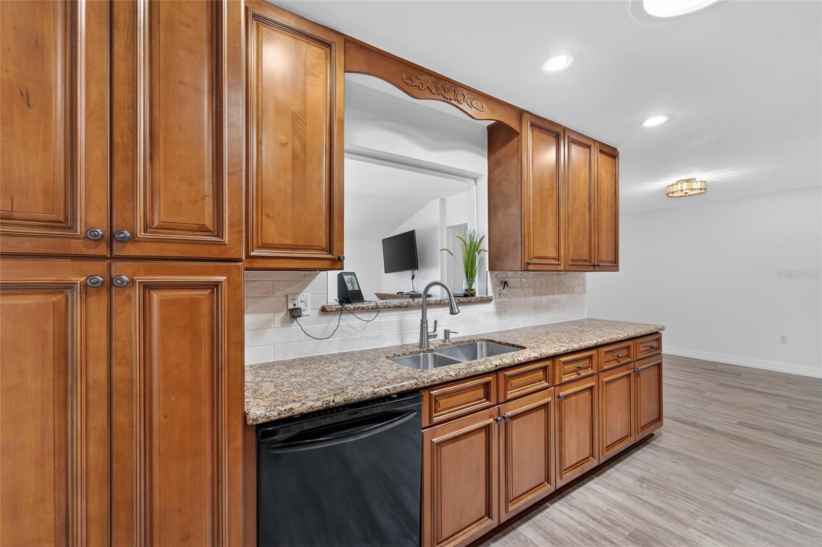 1810 MILFORD CIR, SUN CITY CENTER, FL, 33573