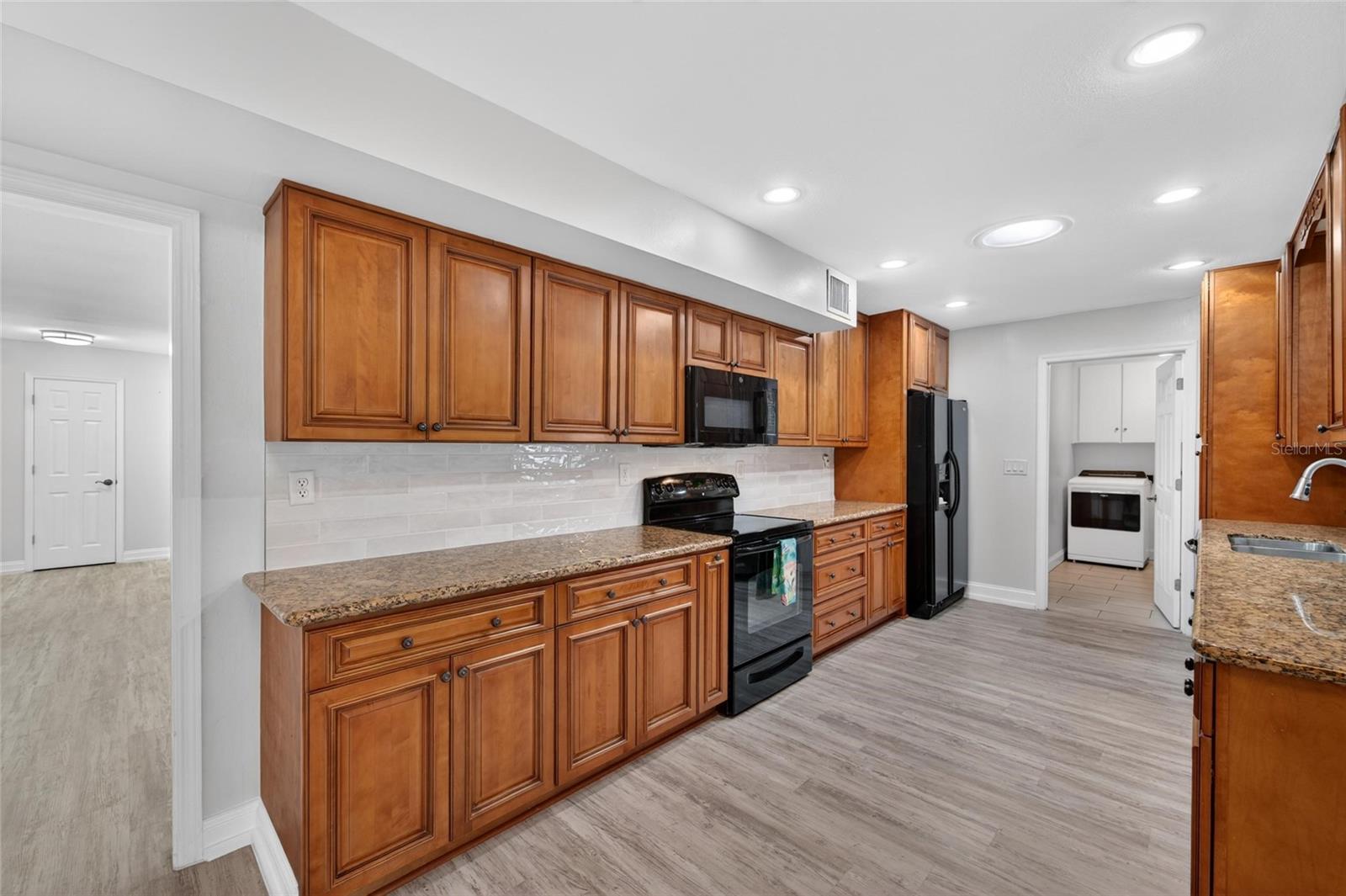 1810 MILFORD CIR, SUN CITY CENTER, FL, 33573