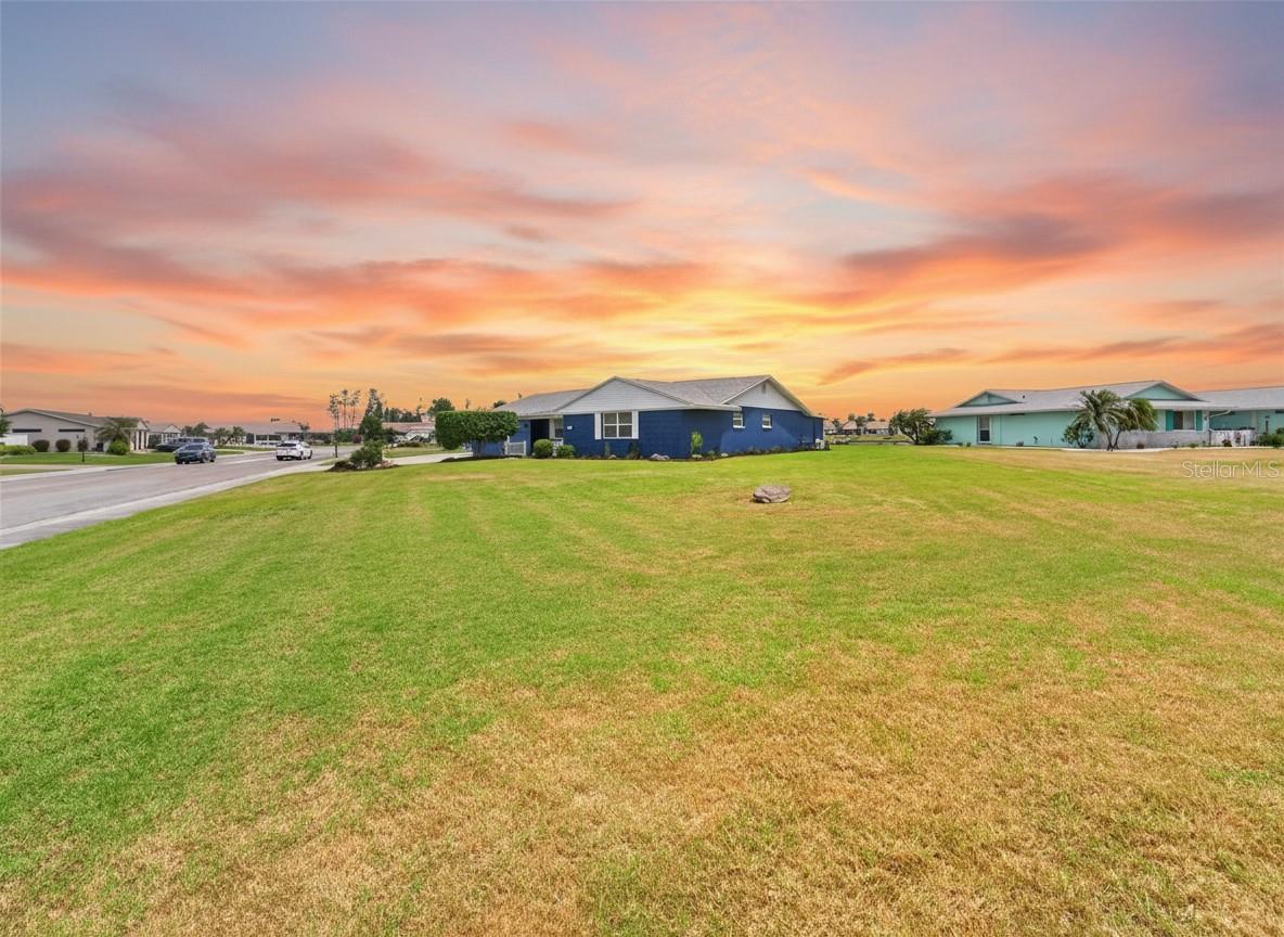 1810 MILFORD CIR, SUN CITY CENTER, FL, 33573