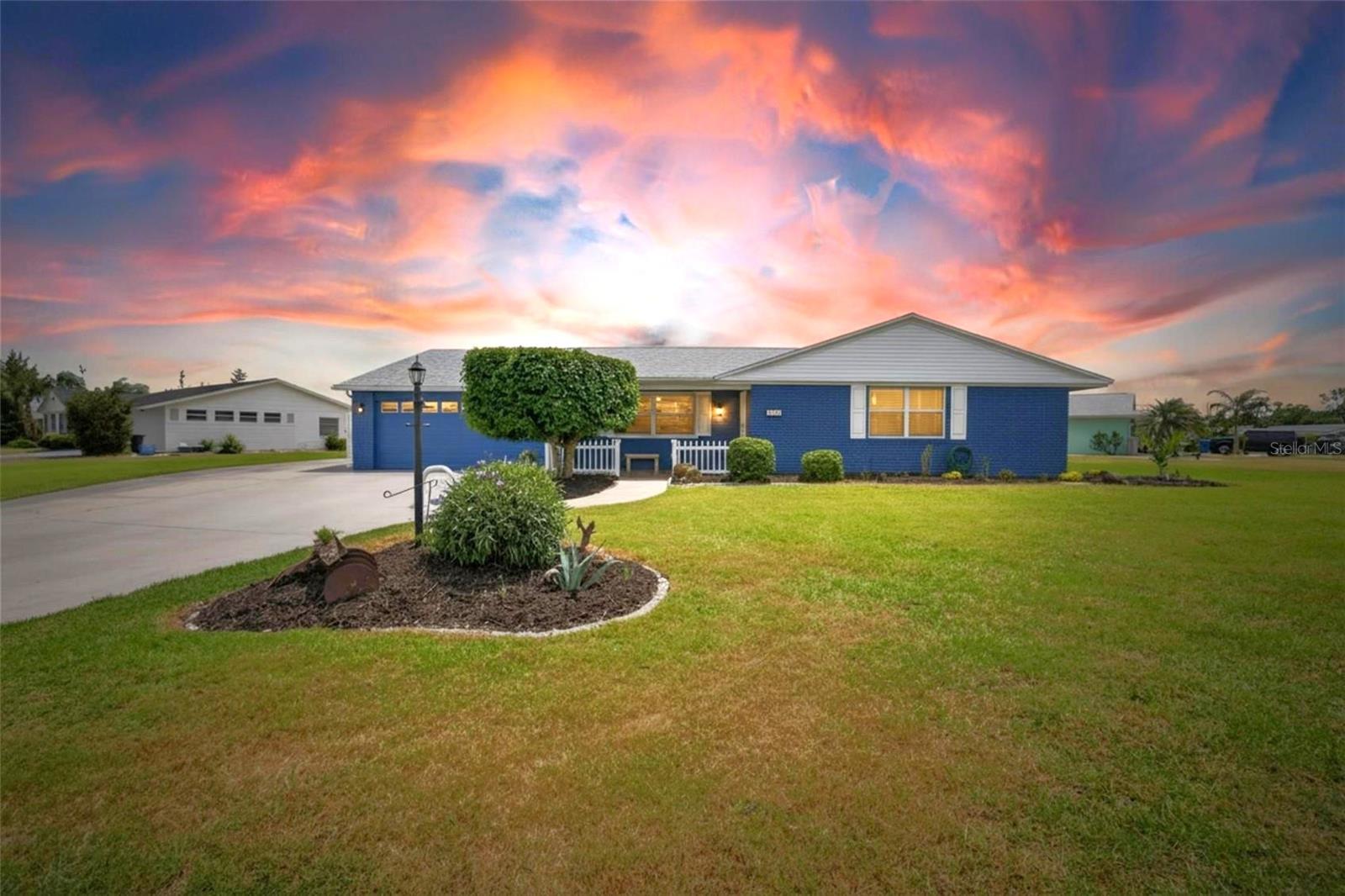 1810 MILFORD CIR, SUN CITY CENTER, FL, 33573