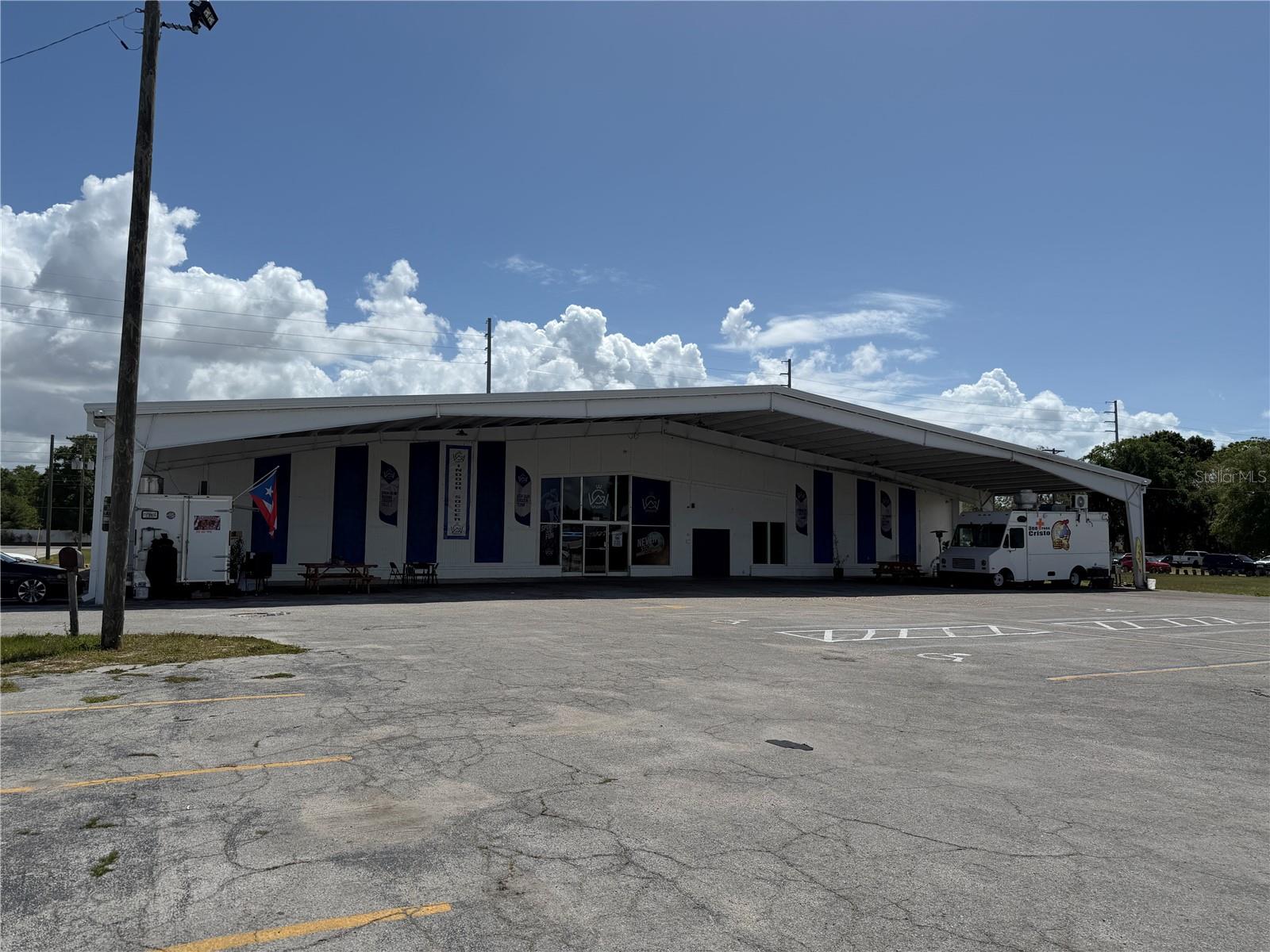 2001 S BAY ST, EUSTIS, FL, 32726