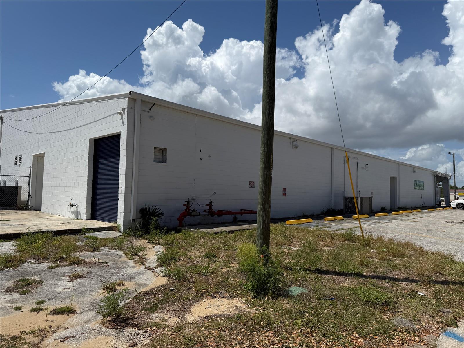 2001 S BAY ST, EUSTIS, FL, 32726