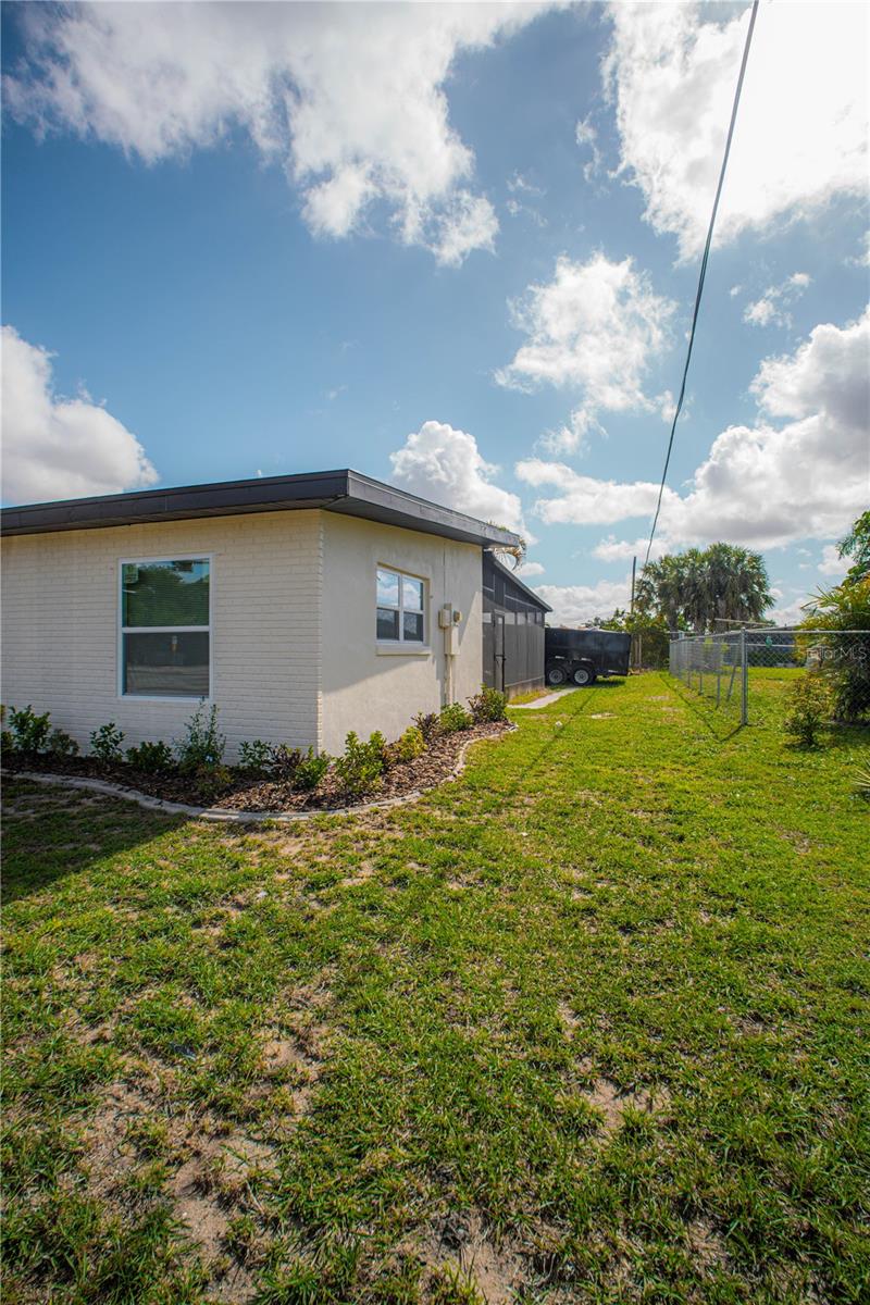 2144 HARBOR BLVD, PORT CHARLOTTE, FL, 33952