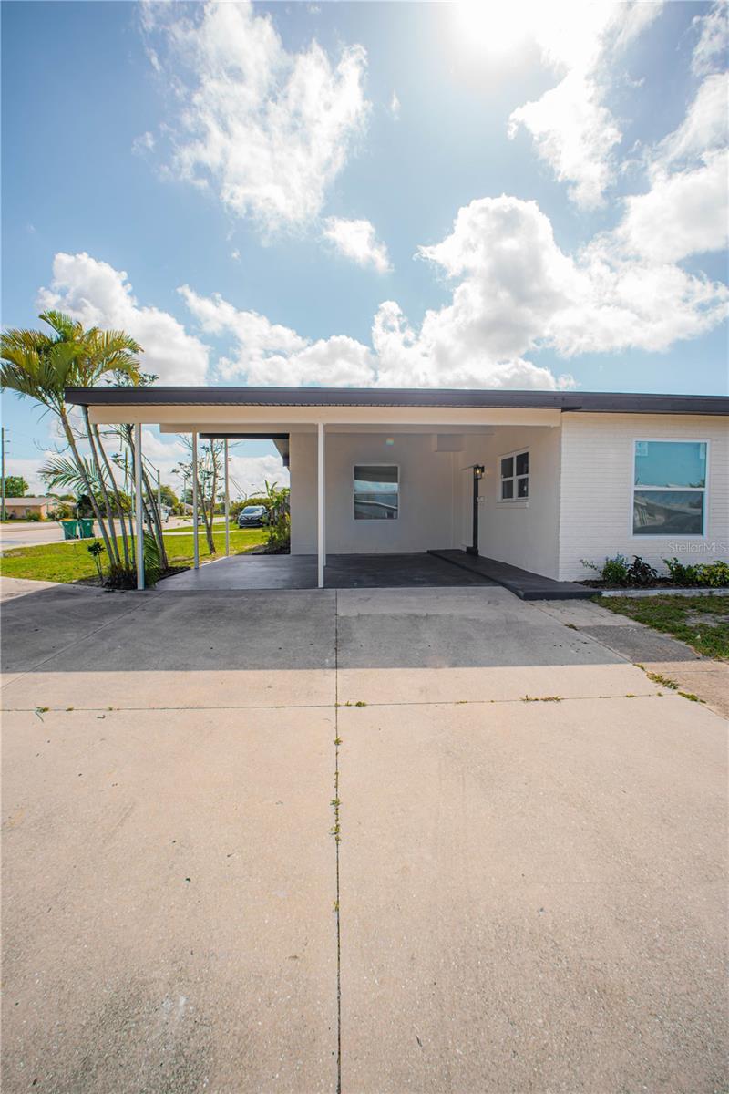 2144 HARBOR BLVD, PORT CHARLOTTE, FL, 33952