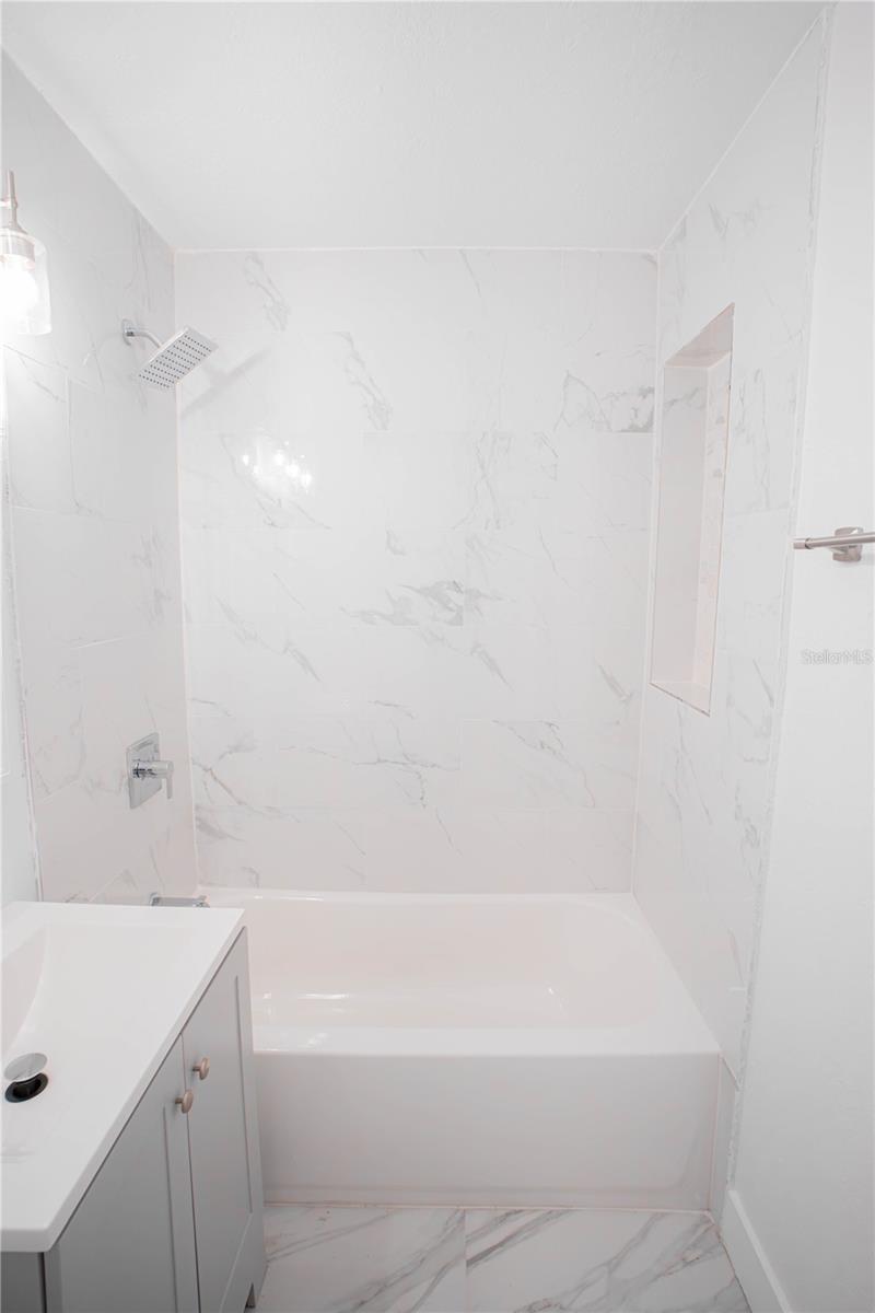 2144 HARBOR BLVD, PORT CHARLOTTE, FL, 33952