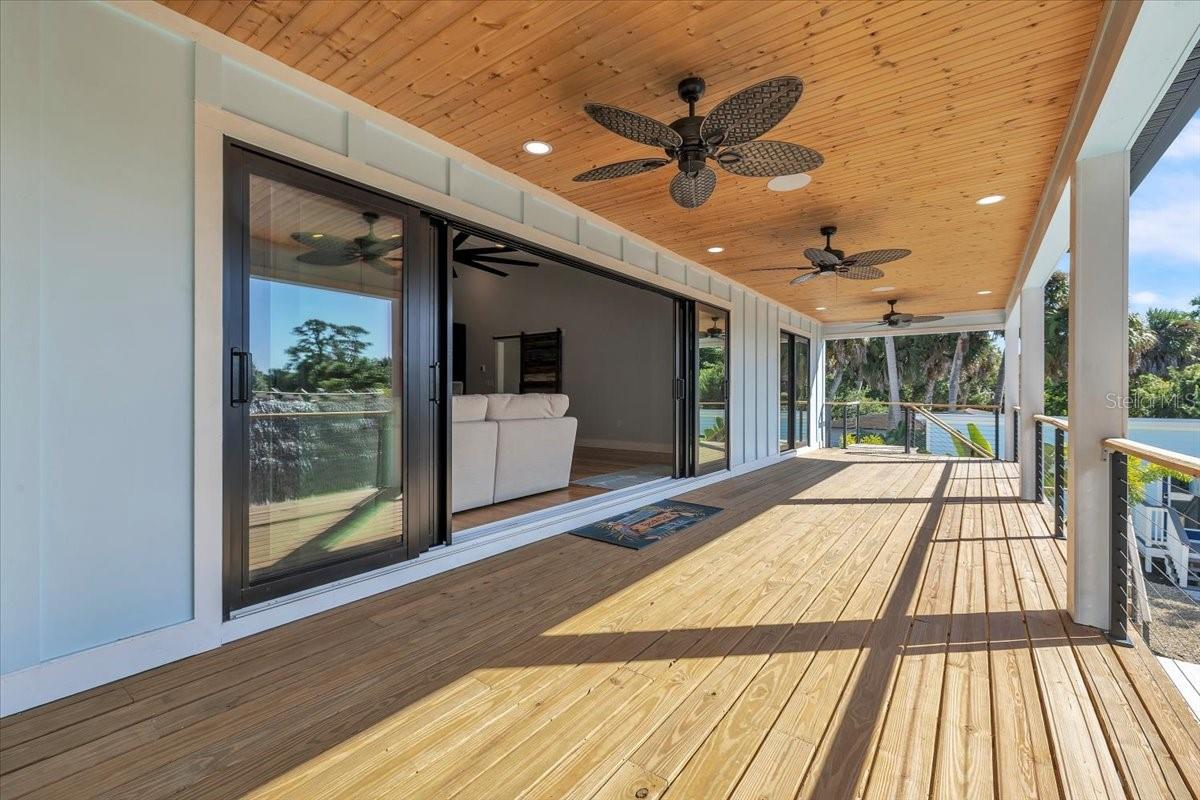 9470 COLONY DR, NORTH FORT MYERS, FL, 33917