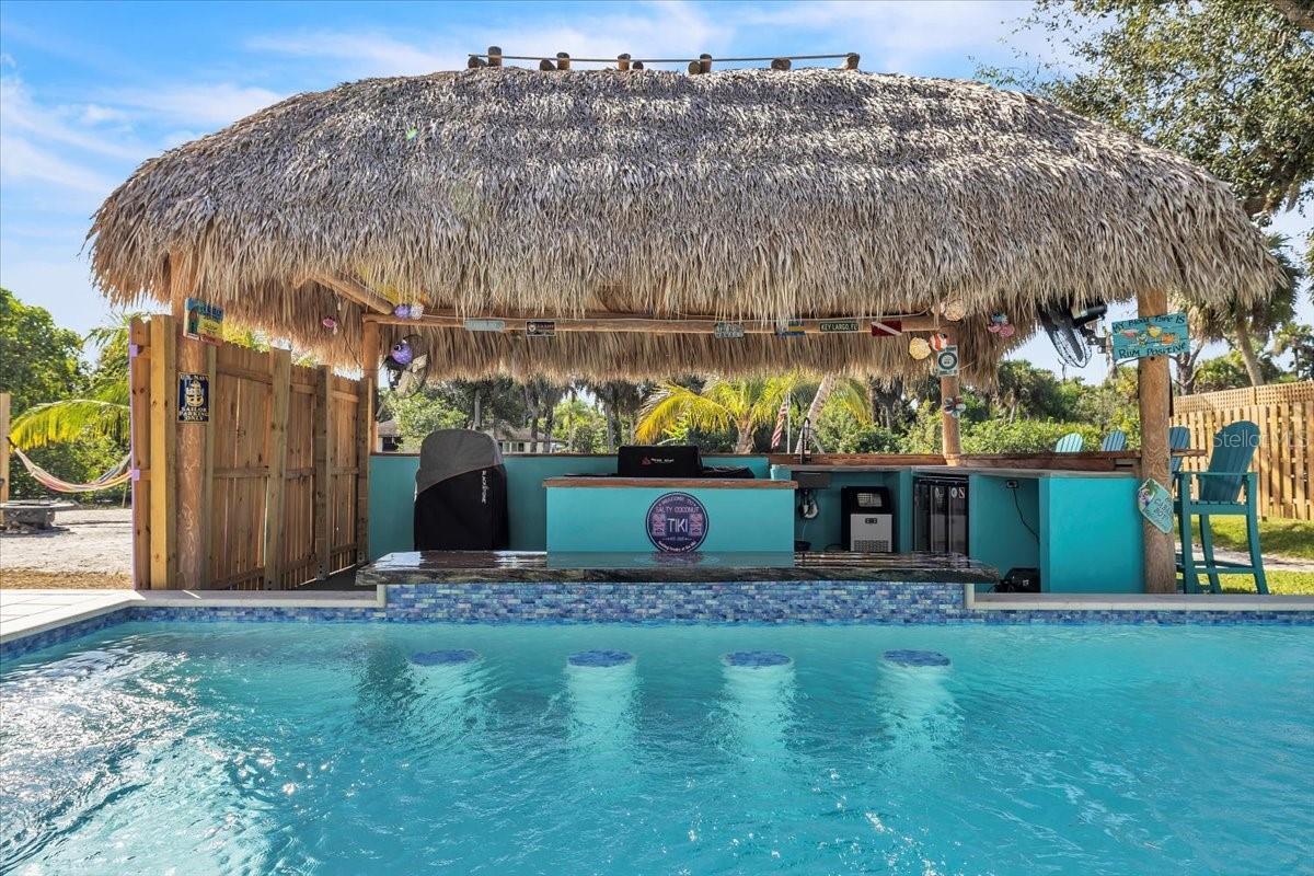 9470 COLONY DR, NORTH FORT MYERS, FL, 33917