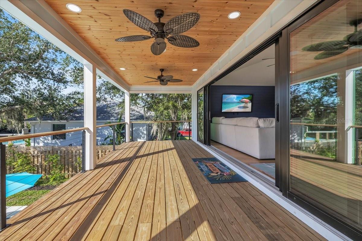 9470 COLONY DR, NORTH FORT MYERS, FL, 33917