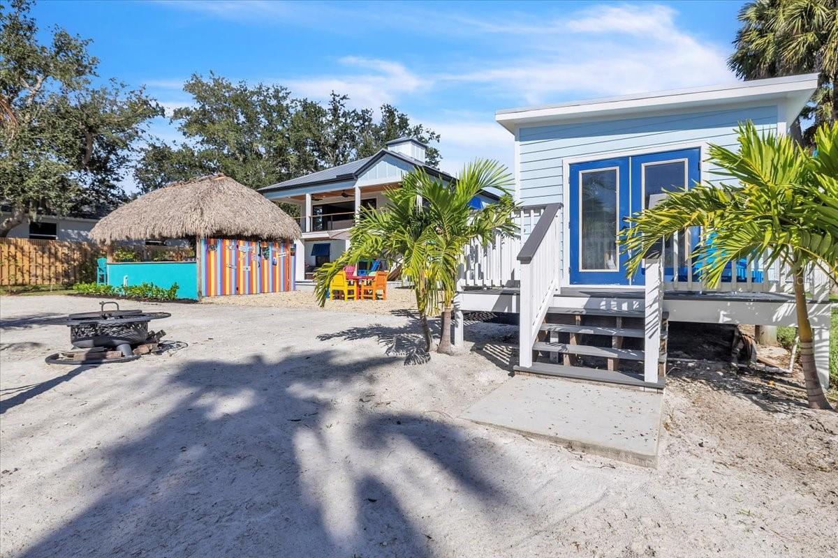 9470 COLONY DR, NORTH FORT MYERS, FL, 33917