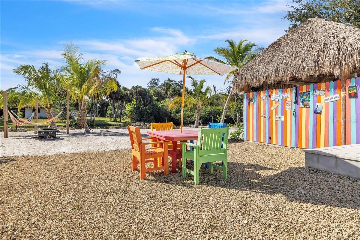 9470 COLONY DR, NORTH FORT MYERS, FL, 33917