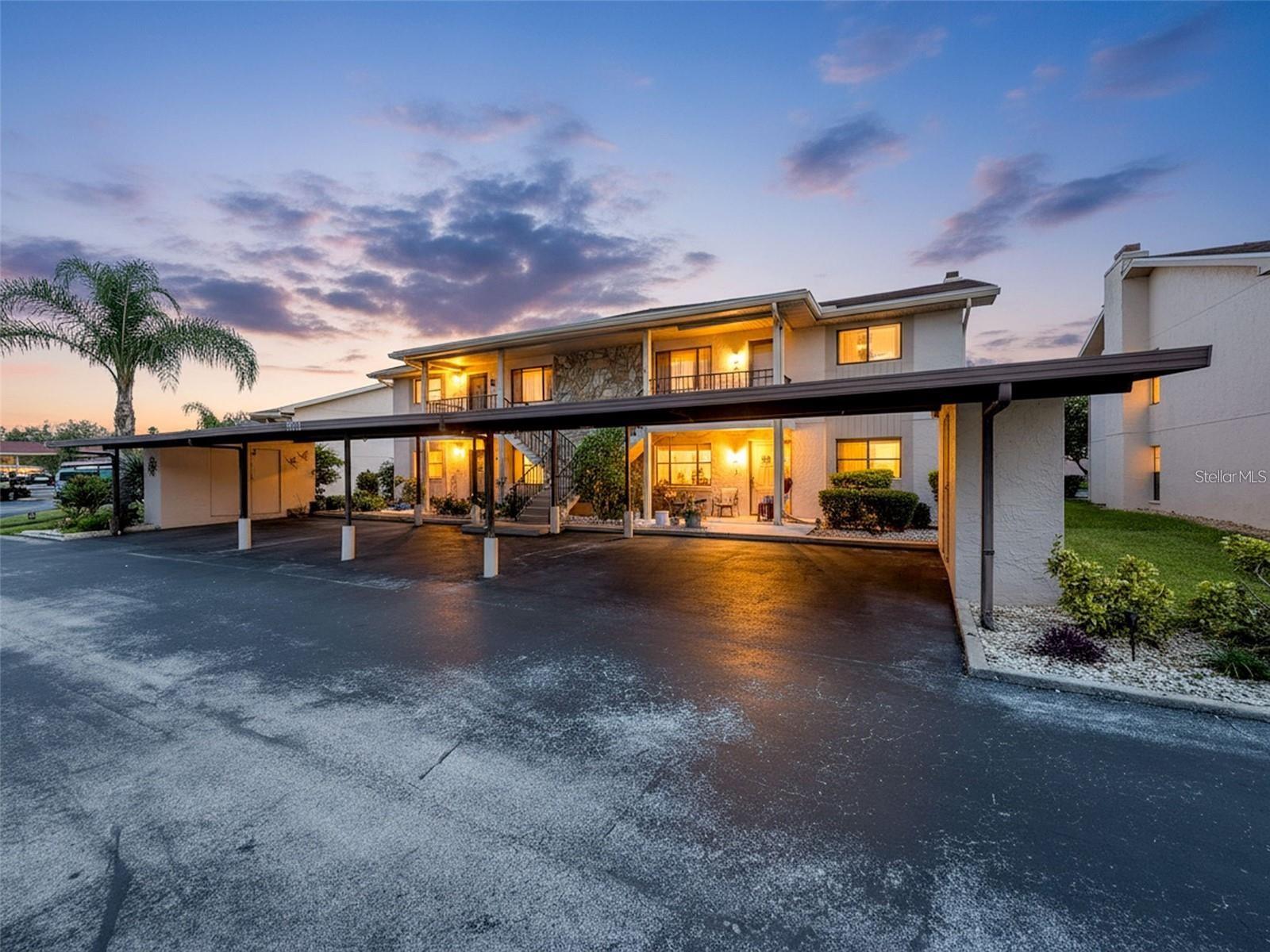 9981 EAGLES POINT CIR #4, PORT RICHEY, FL, 34668