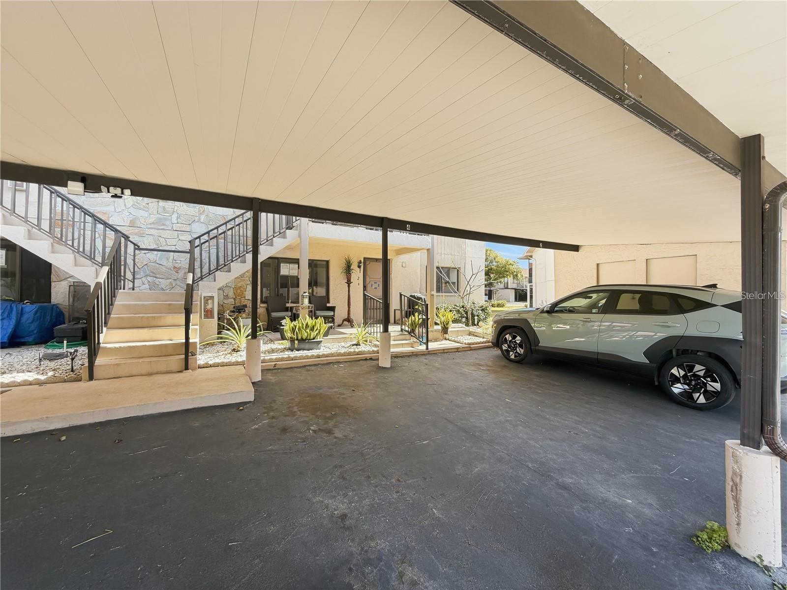9981 EAGLES POINT CIR #4, PORT RICHEY, FL, 34668