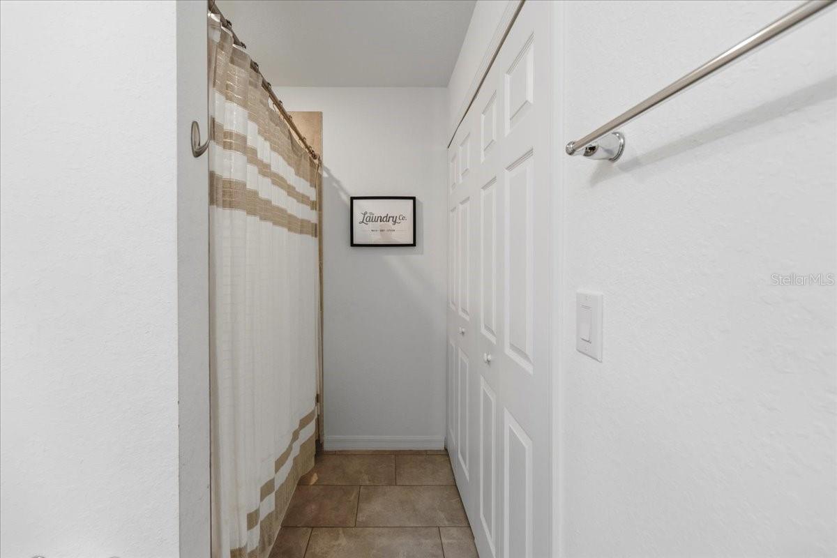 18008 GAWTHROP DR #104, BRADENTON, FL, 34211