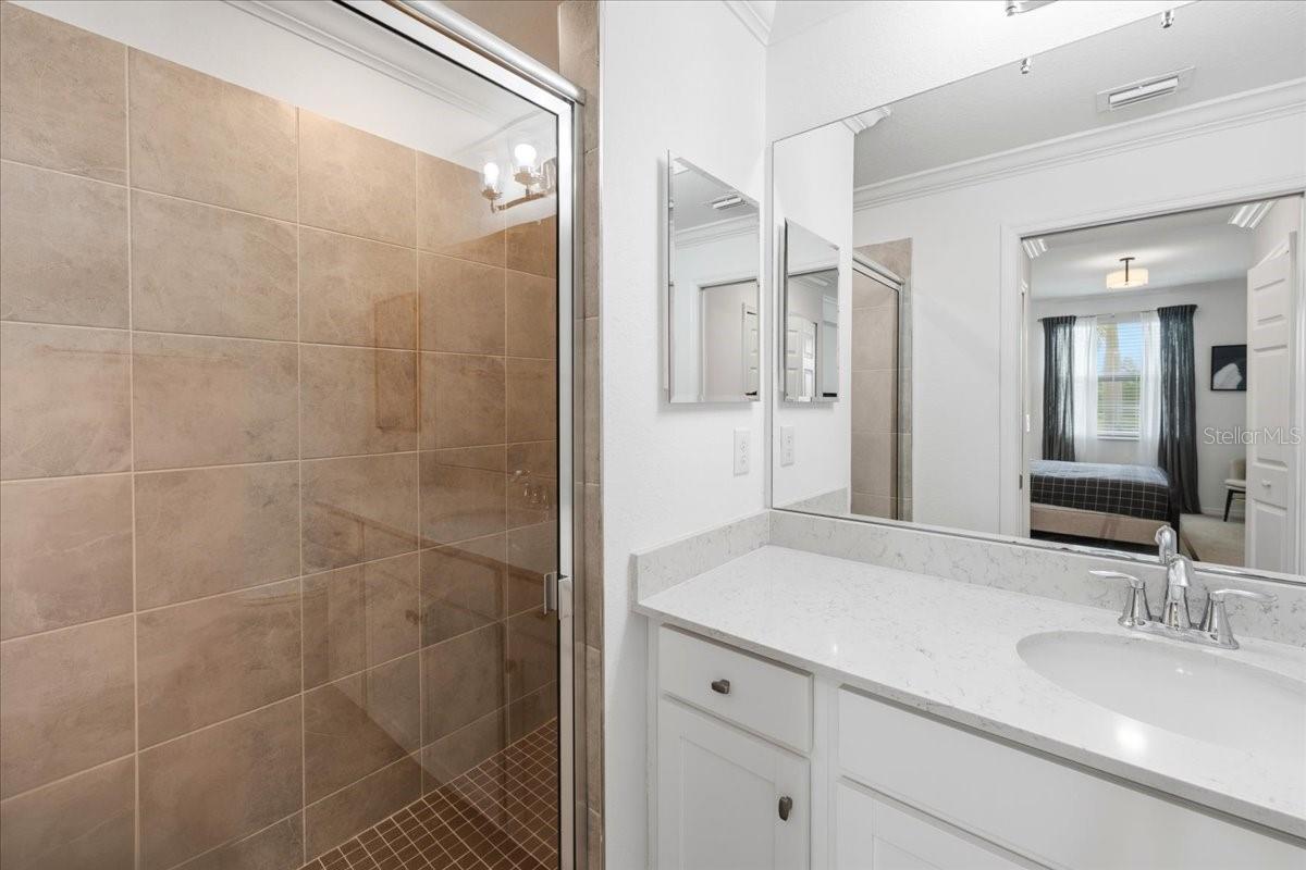18008 GAWTHROP DR #104, BRADENTON, FL, 34211