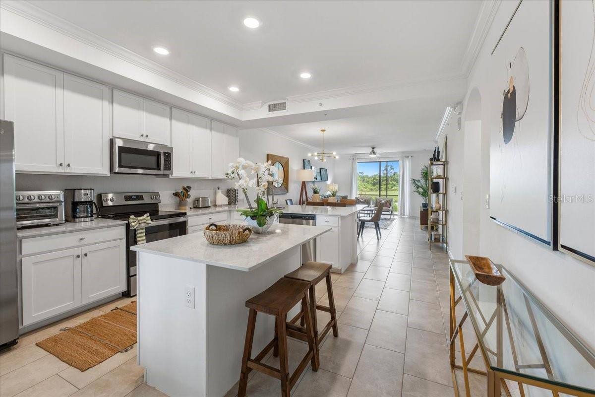 18008 GAWTHROP DR #104, BRADENTON, FL, 34211