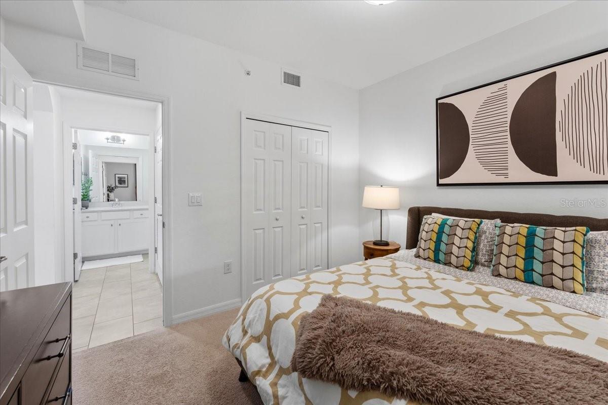 18008 GAWTHROP DR #104, BRADENTON, FL, 34211