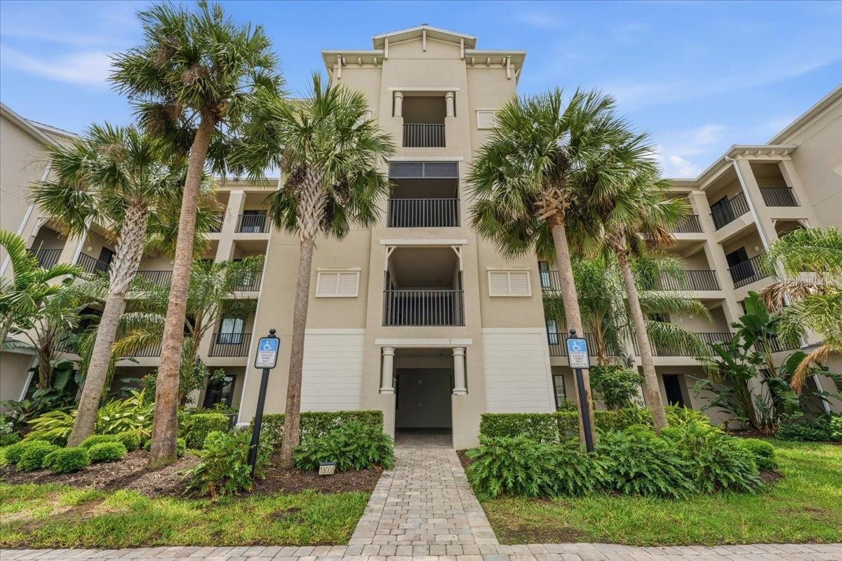 18008 GAWTHROP DR #104, BRADENTON, FL, 34211