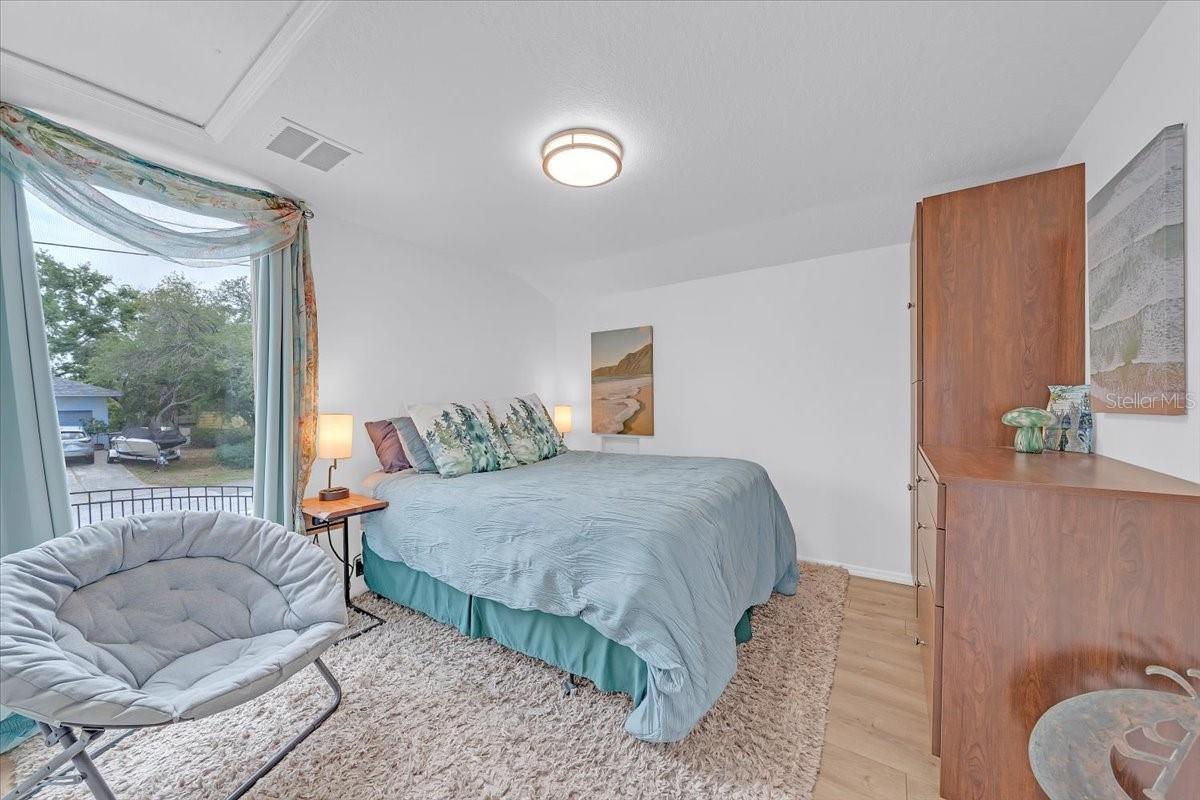 Secondary guest accommodations.