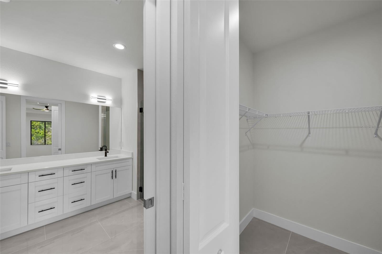 14020 CHESSWOOD LN, PORT CHARLOTTE, FL, 33981