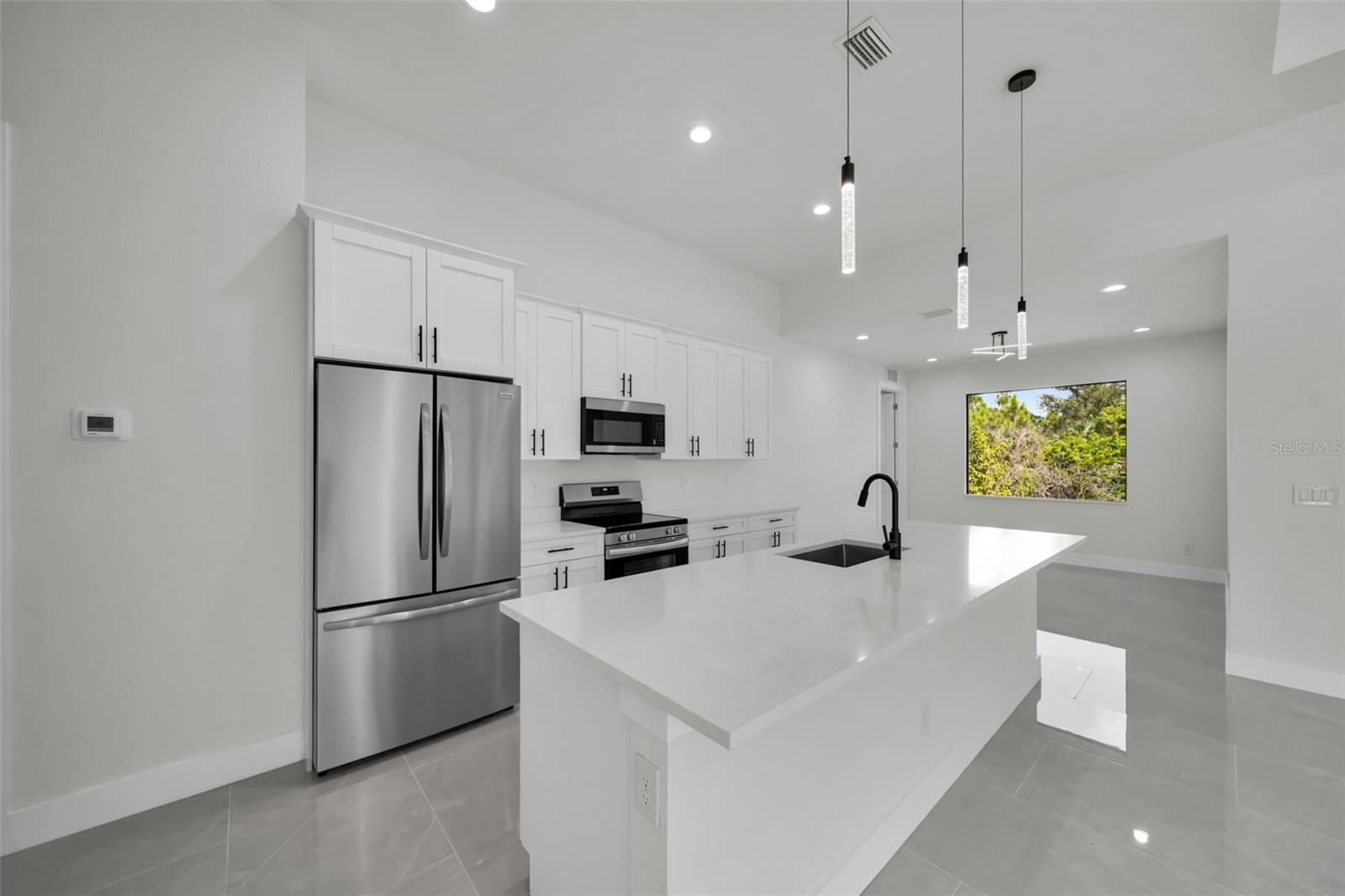 14020 CHESSWOOD LN, PORT CHARLOTTE, FL, 33981