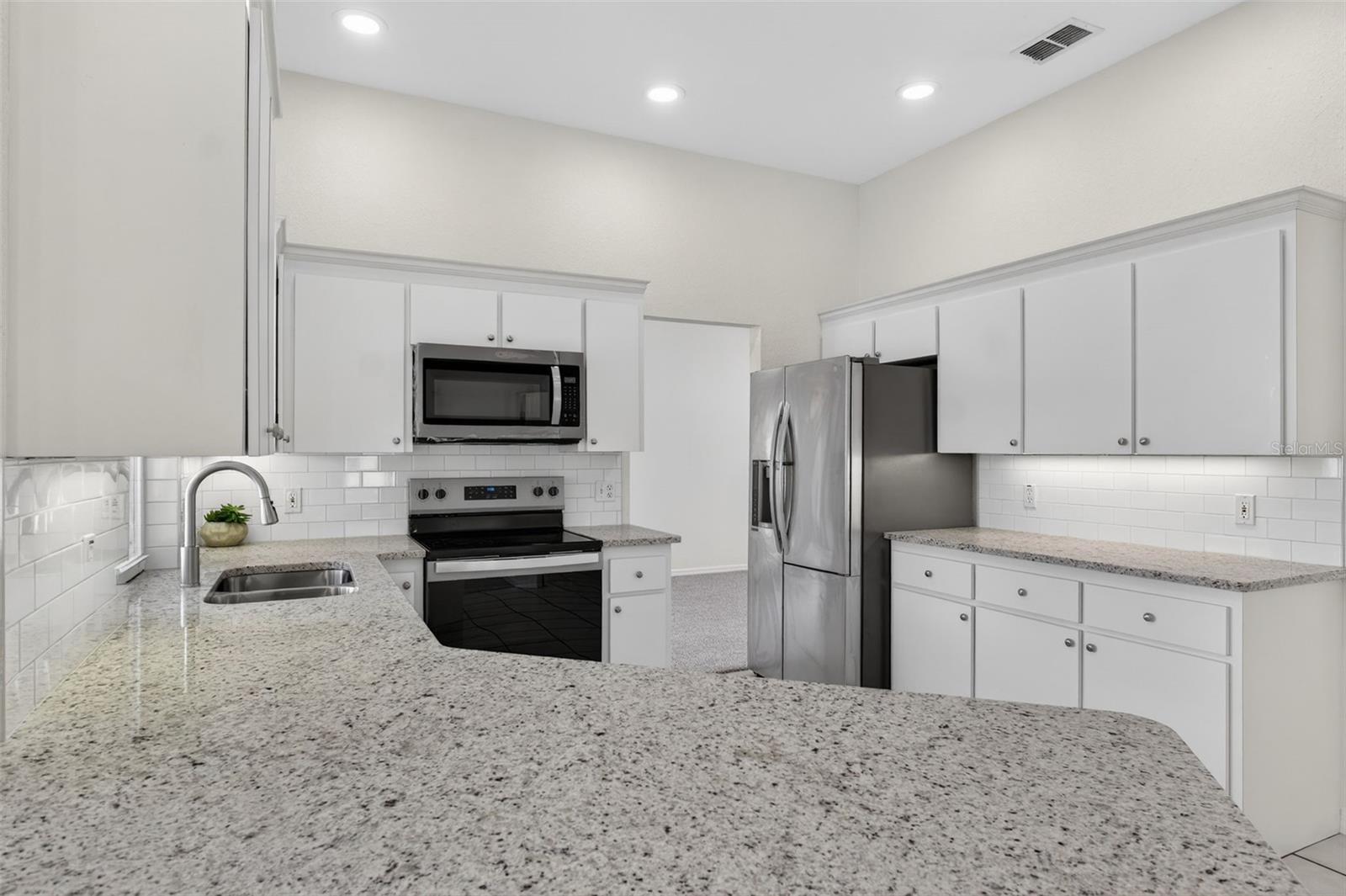 131 RUBY LAKE DR, WINTER HAVEN, FL, 33884