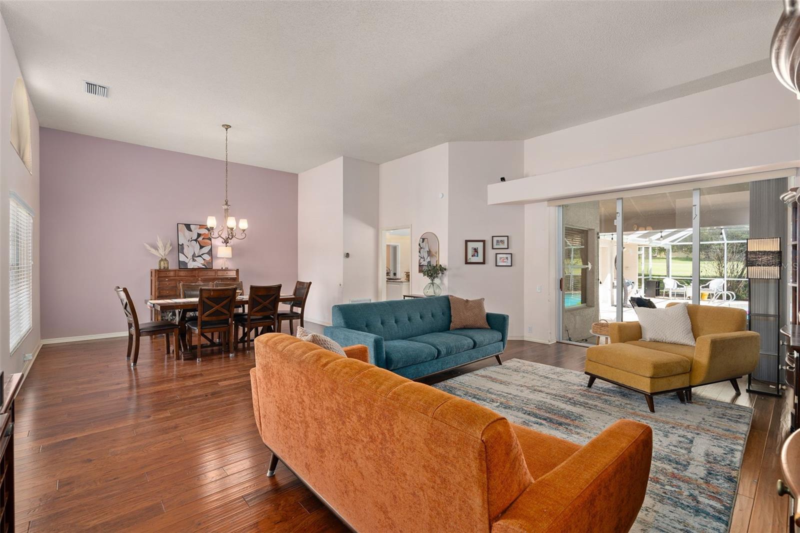 1203 TALL PINE DR, APOPKA, FL, 32712