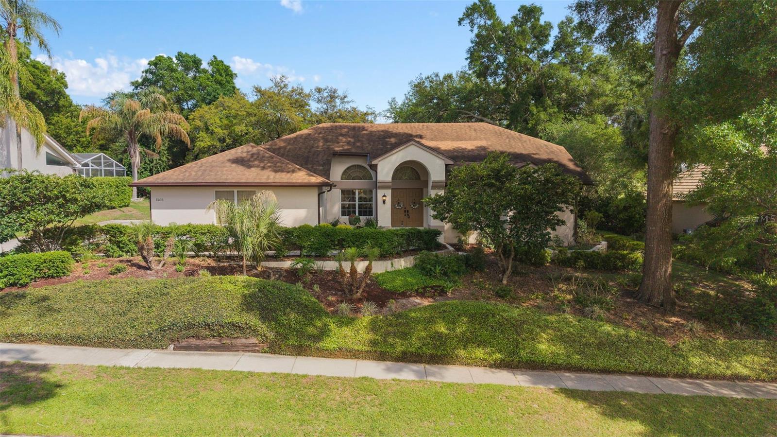 1203 TALL PINE DR, APOPKA, FL, 32712