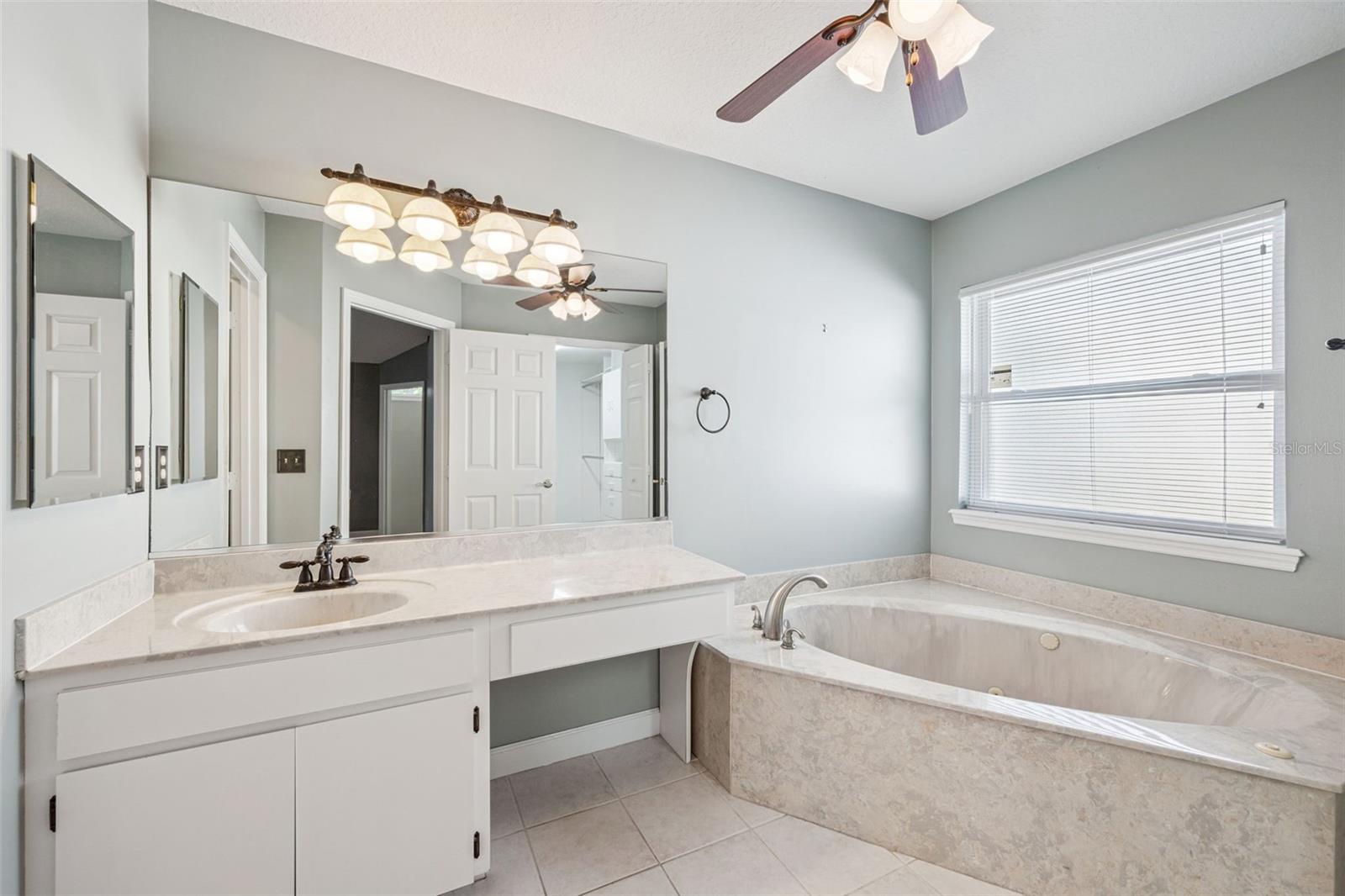 8045 LANDGROVE CT, ORLANDO, FL, 32819