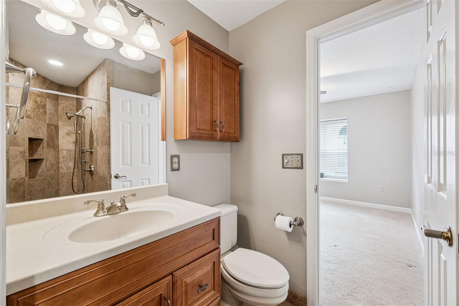 8045 LANDGROVE CT, ORLANDO, FL, 32819