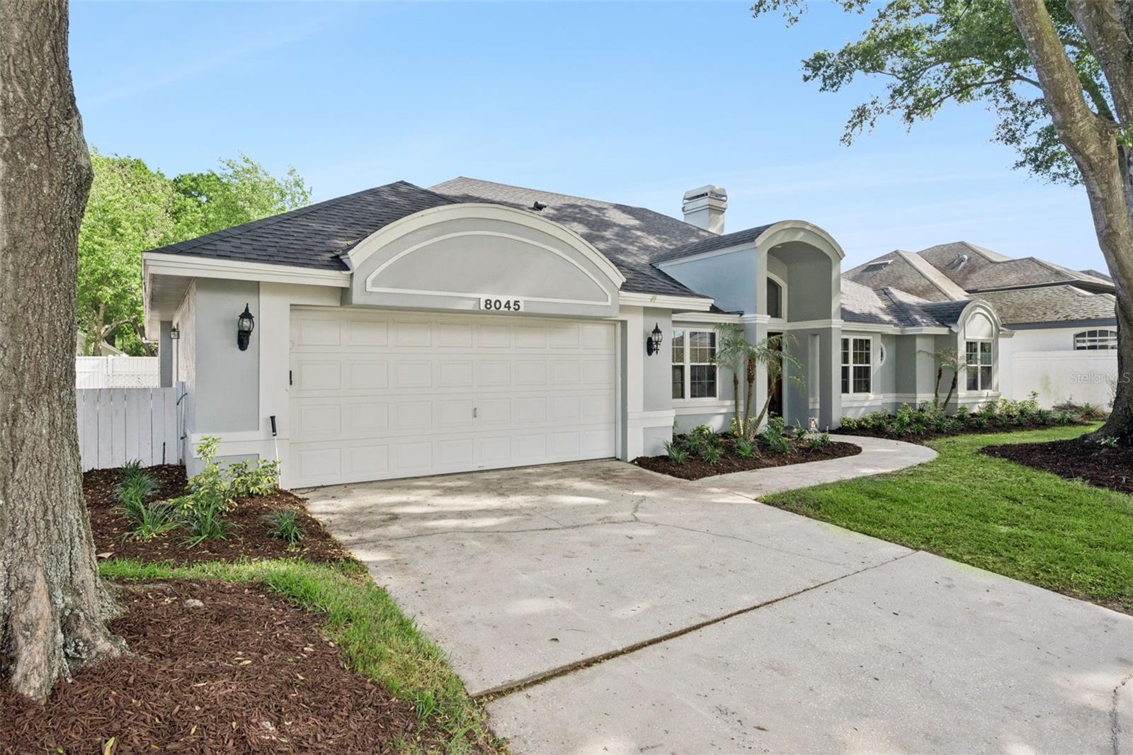 8045 LANDGROVE CT, ORLANDO, FL, 32819