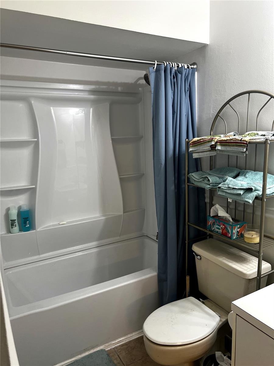 4400 WHITE PINE AVE #70-4, ORLANDO, FL, 32811