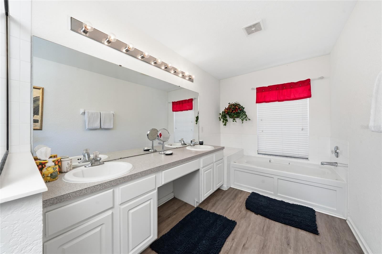 7803 BASNETT CIR, KISSIMMEE, FL, 34747